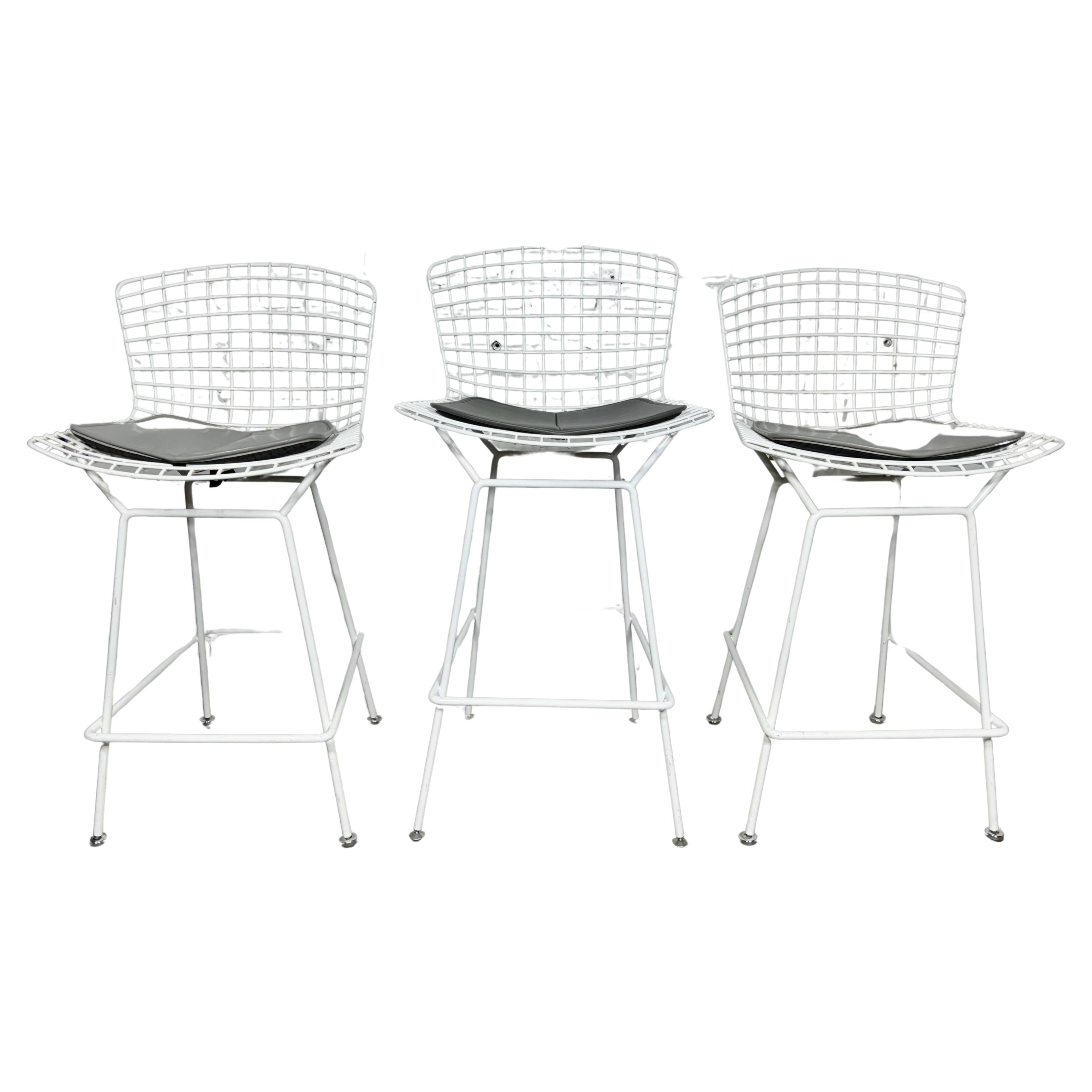 Sgabello Harry Bertoia 428c