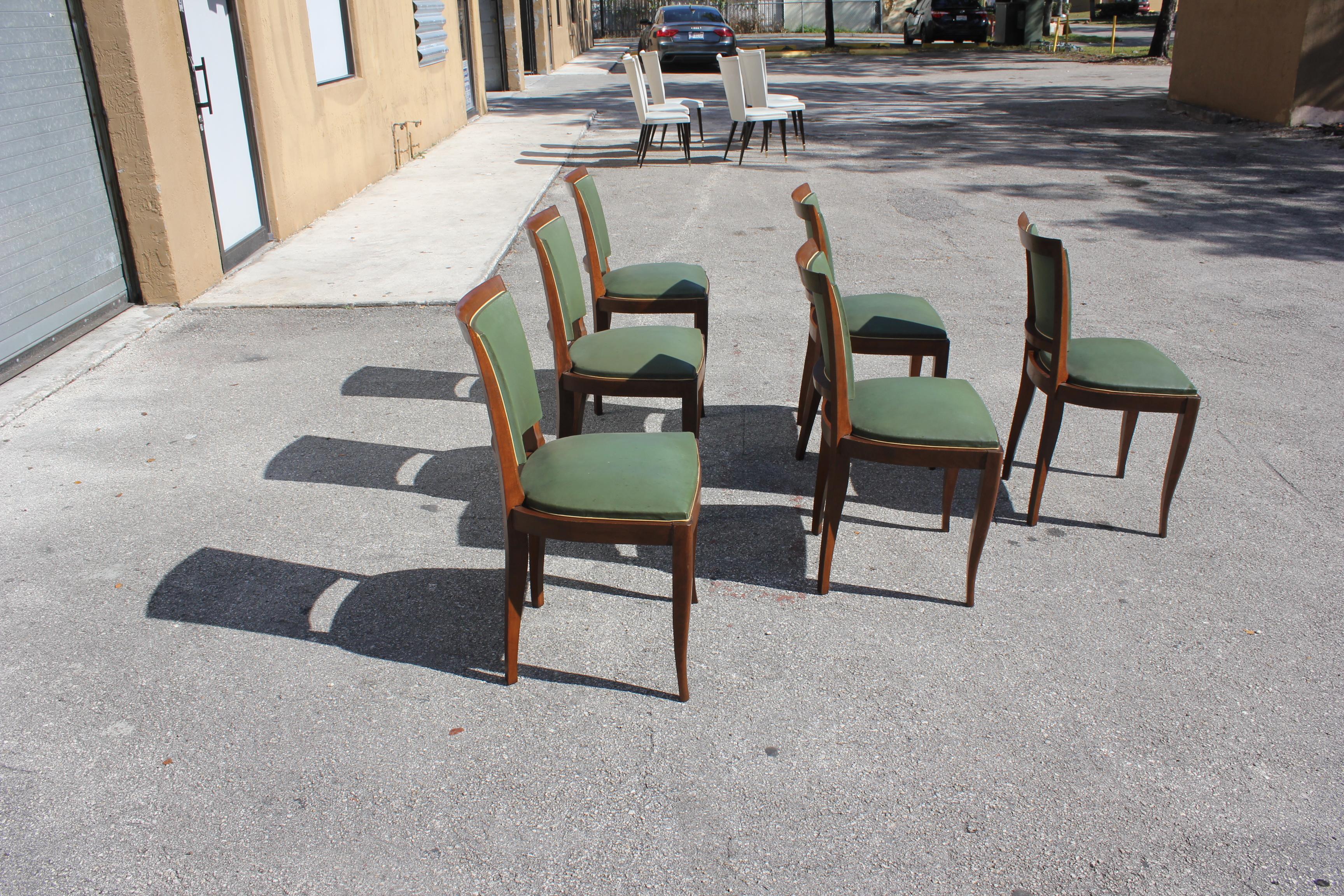 Mid-20th Century Classic Set of 6 French Art Deco Solid Mahogany Dining Chairs, circa 1940s