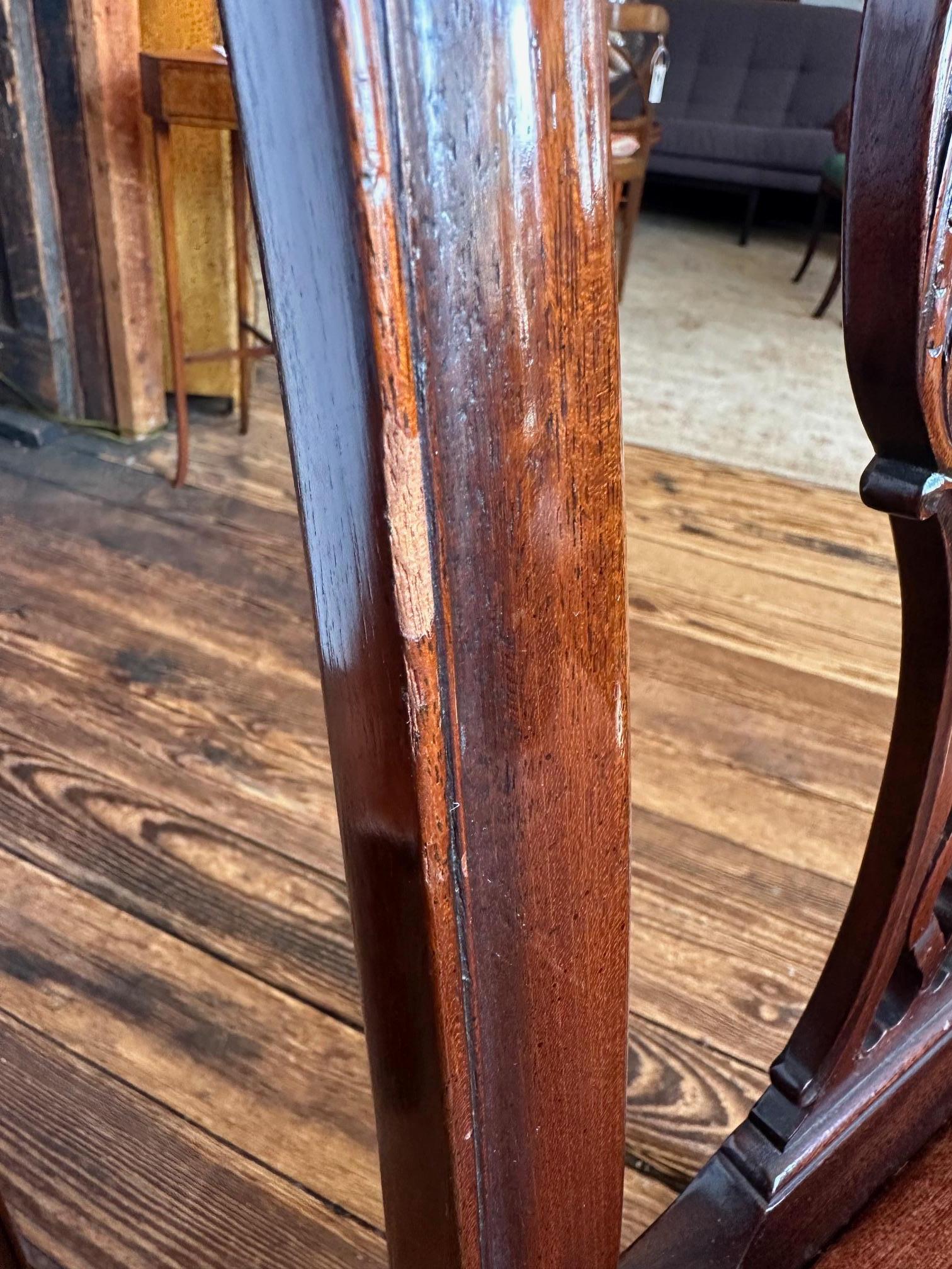 Classic Set of 6 Mahogany Chippendale Style Dining Chairs For Sale 4