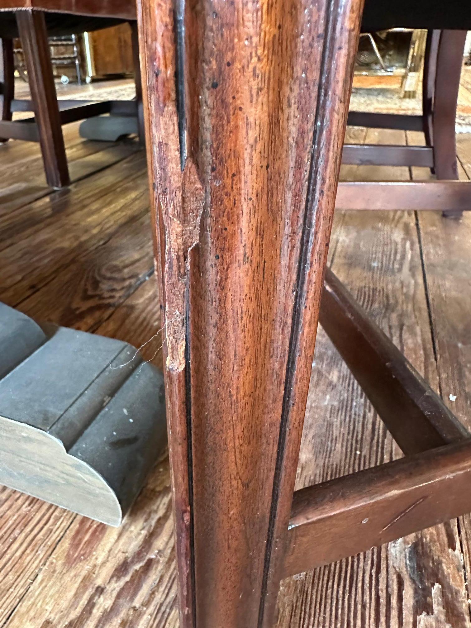 Classic Set of 6 Mahogany Chippendale Style Dining Chairs For Sale 3
