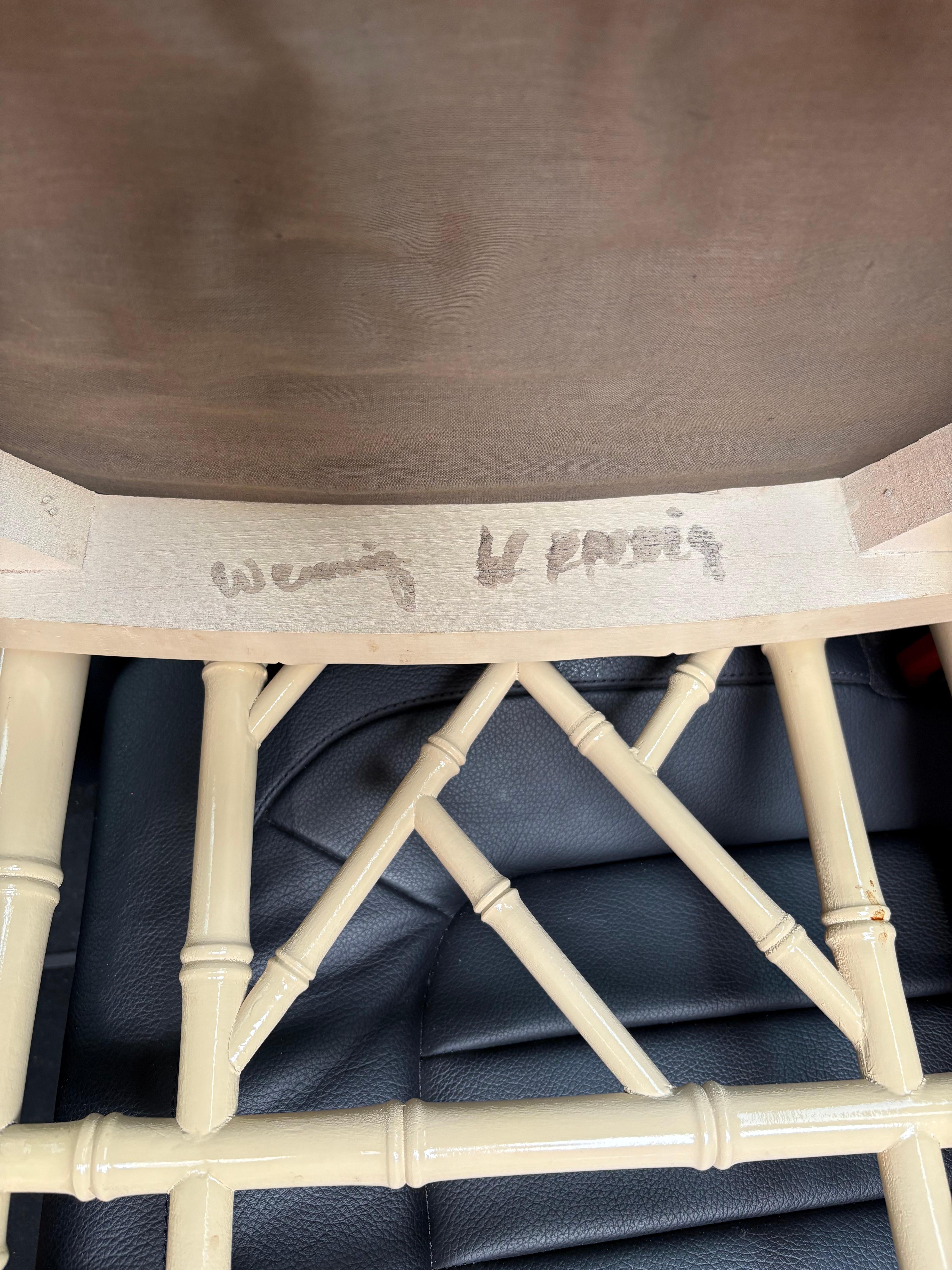 Clásico Juego de 8 Sillas de Comedor de Bambú Pintado Estilo Chinoiserie en venta 6