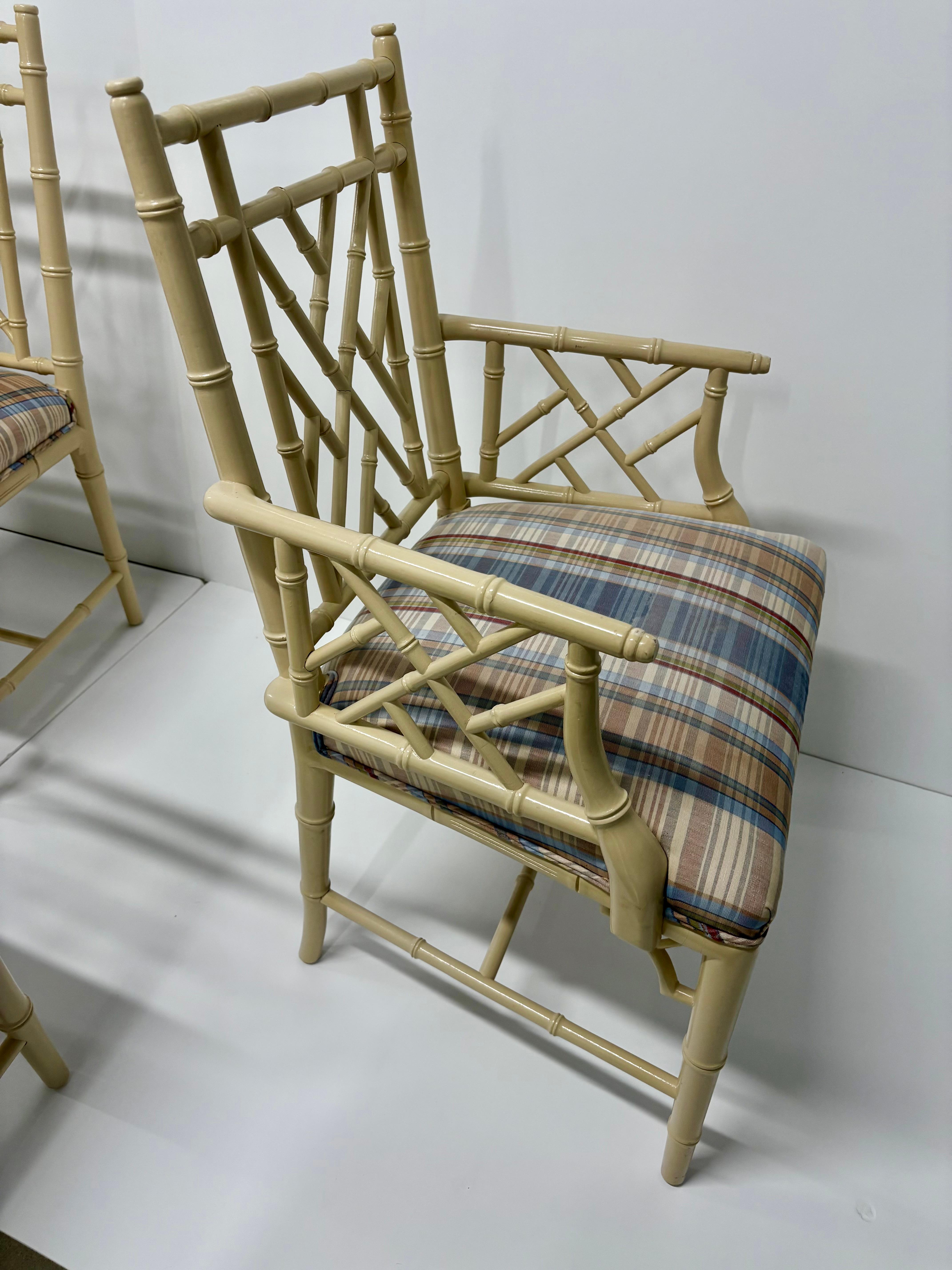 Clásico Juego de 8 Sillas de Comedor de Bambú Pintado Estilo Chinoiserie Chippendale en venta