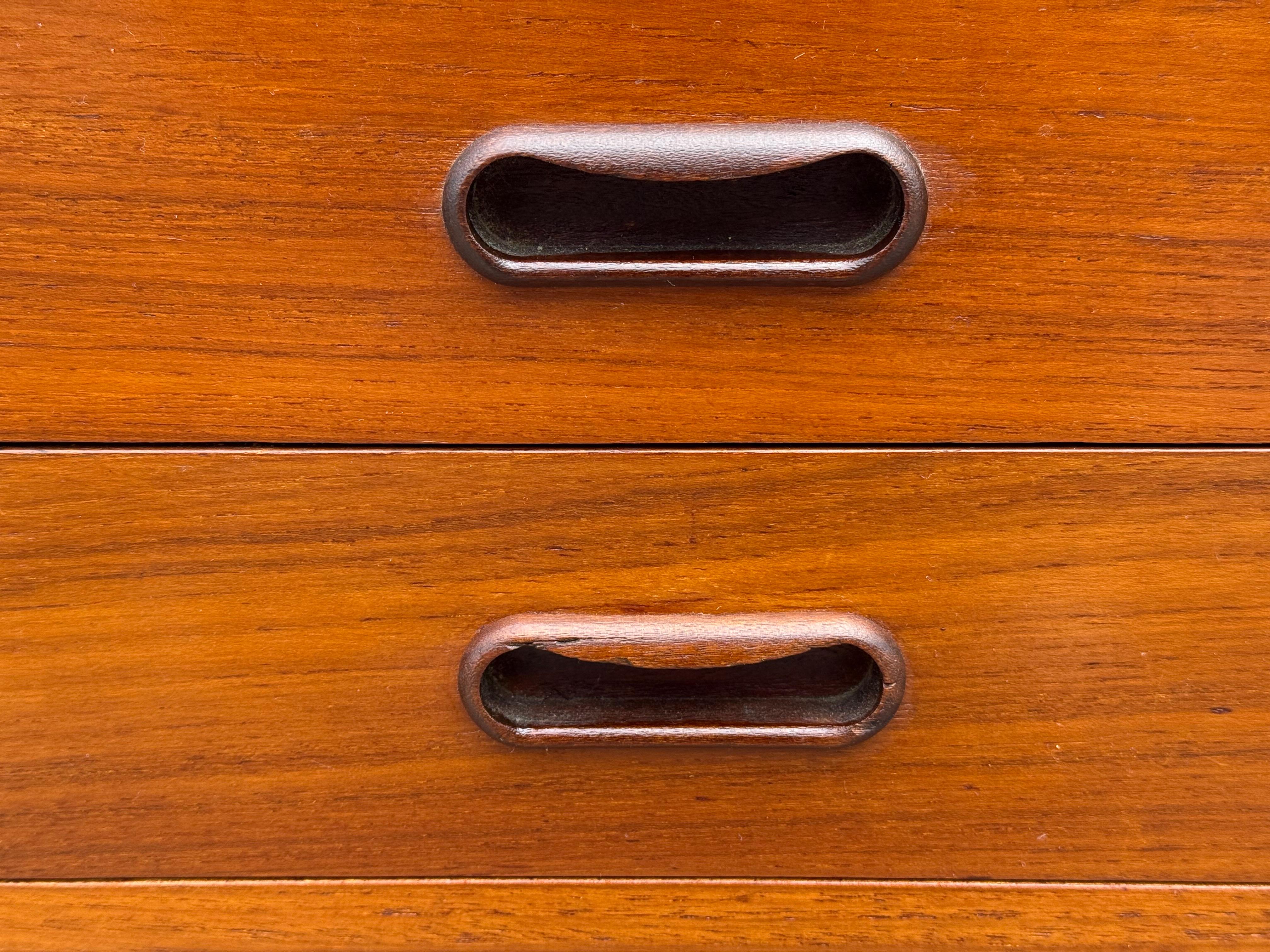 Teak Classic set of Danish Mid century modern teak Night stands from the golden era For Sale