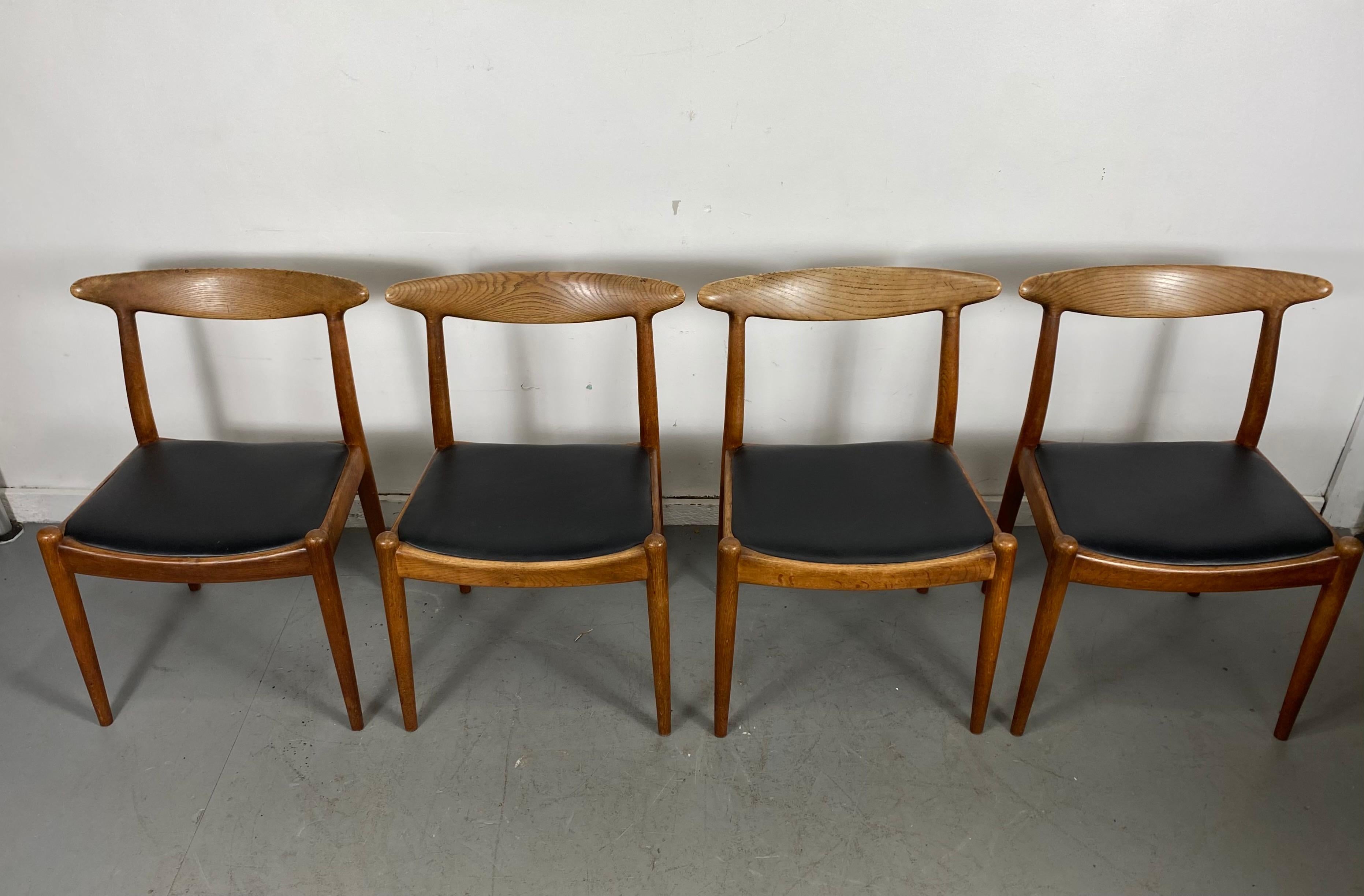Scandinavian Modern Classic Set of Four W2 Dining Chairs by Hans Wegner / Denmark