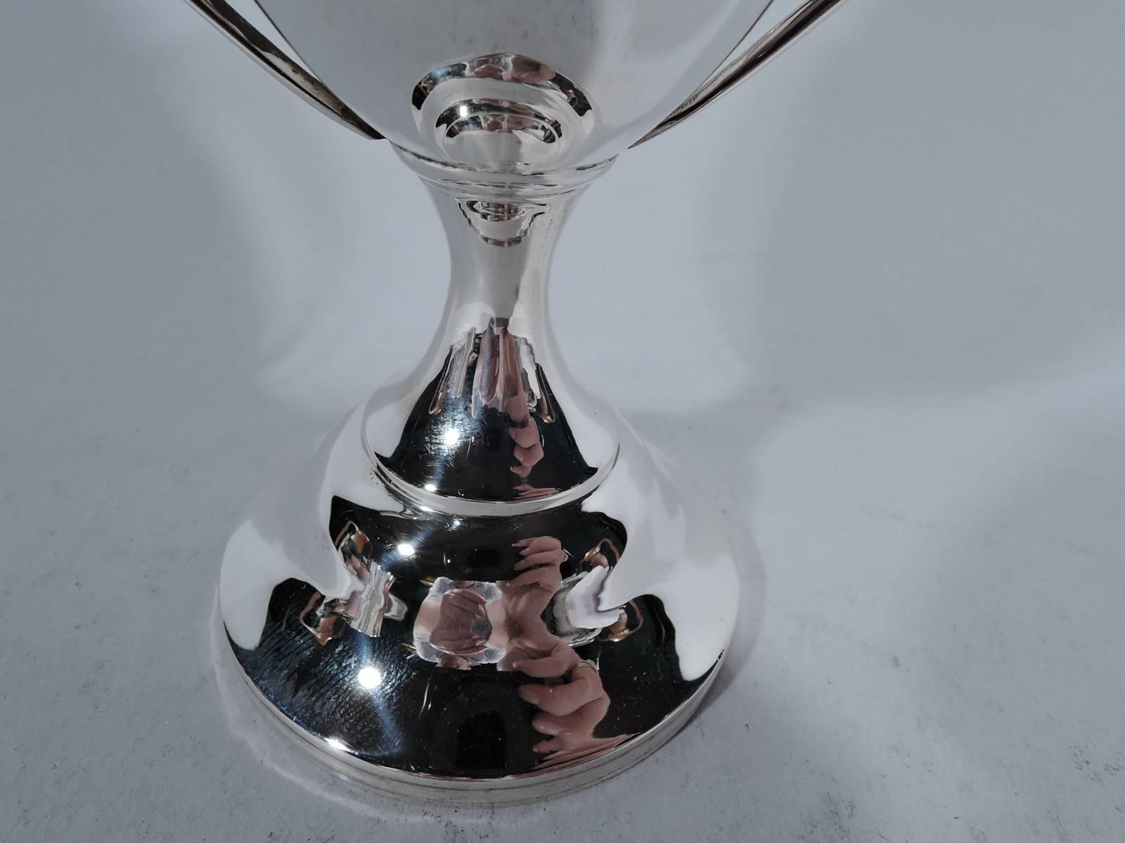 Classic Silver Trophy Cup by Hamilton of Calcutta In Good Condition In New York, NY