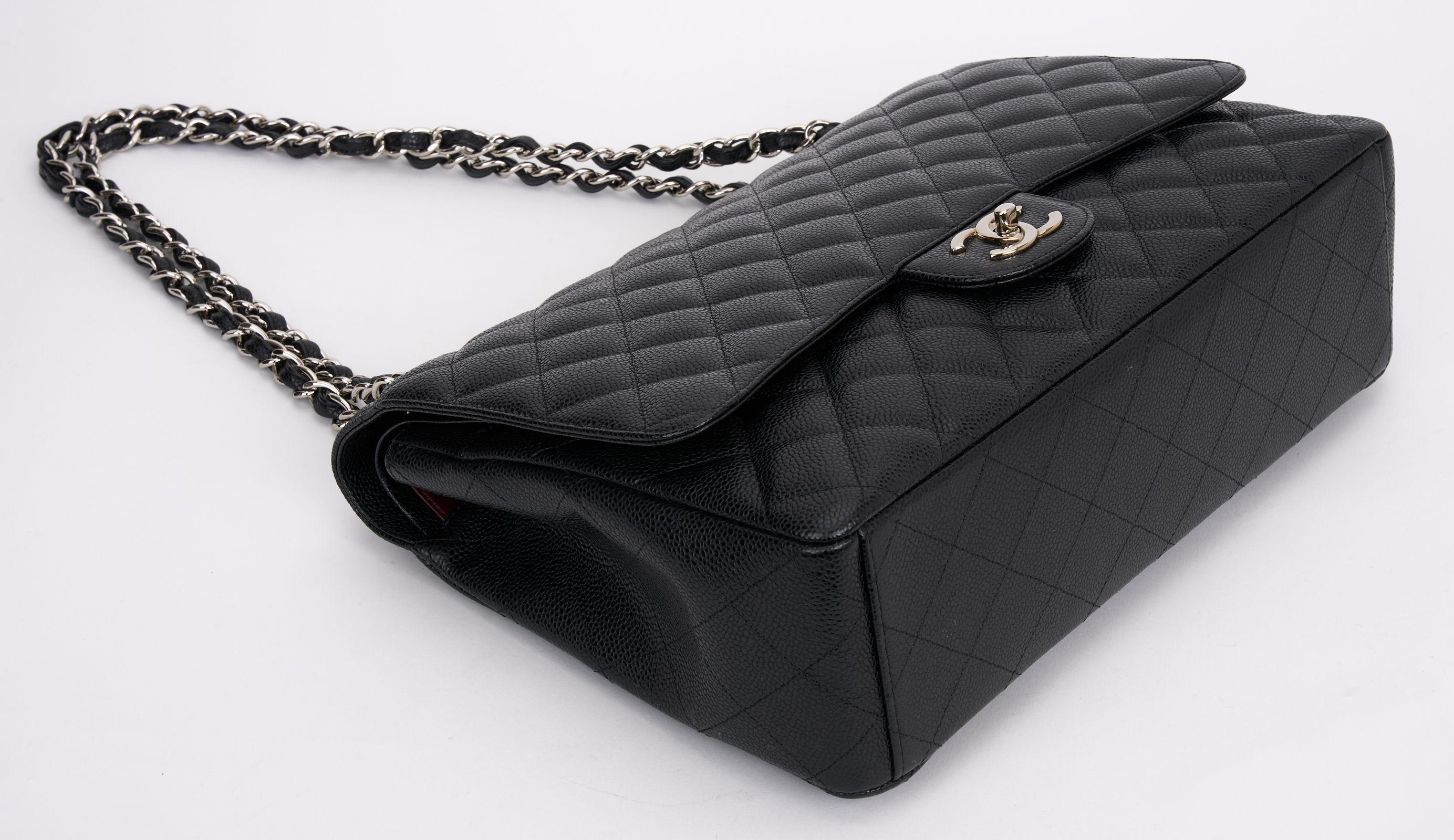 Women's Classic Single Flap Maxi Quilted Caviar For Sale