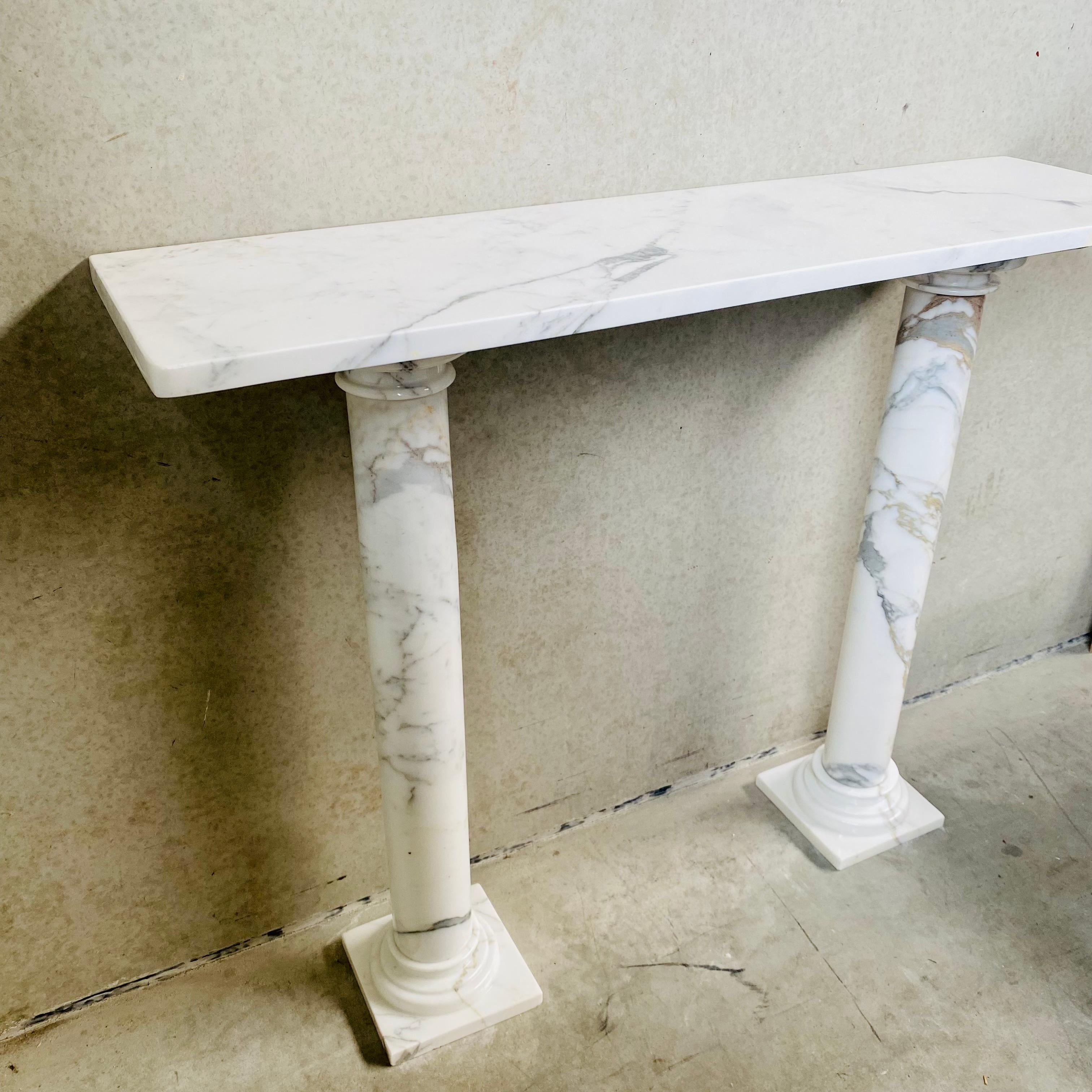 Classic Solid White Marble Console Table Side Table, Italy 1980 For Sale 7