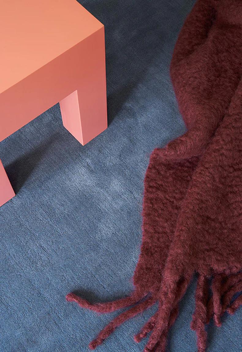 Indiano Tappeto Classico in Lana Solida Blu Fiordaliso in vendita
