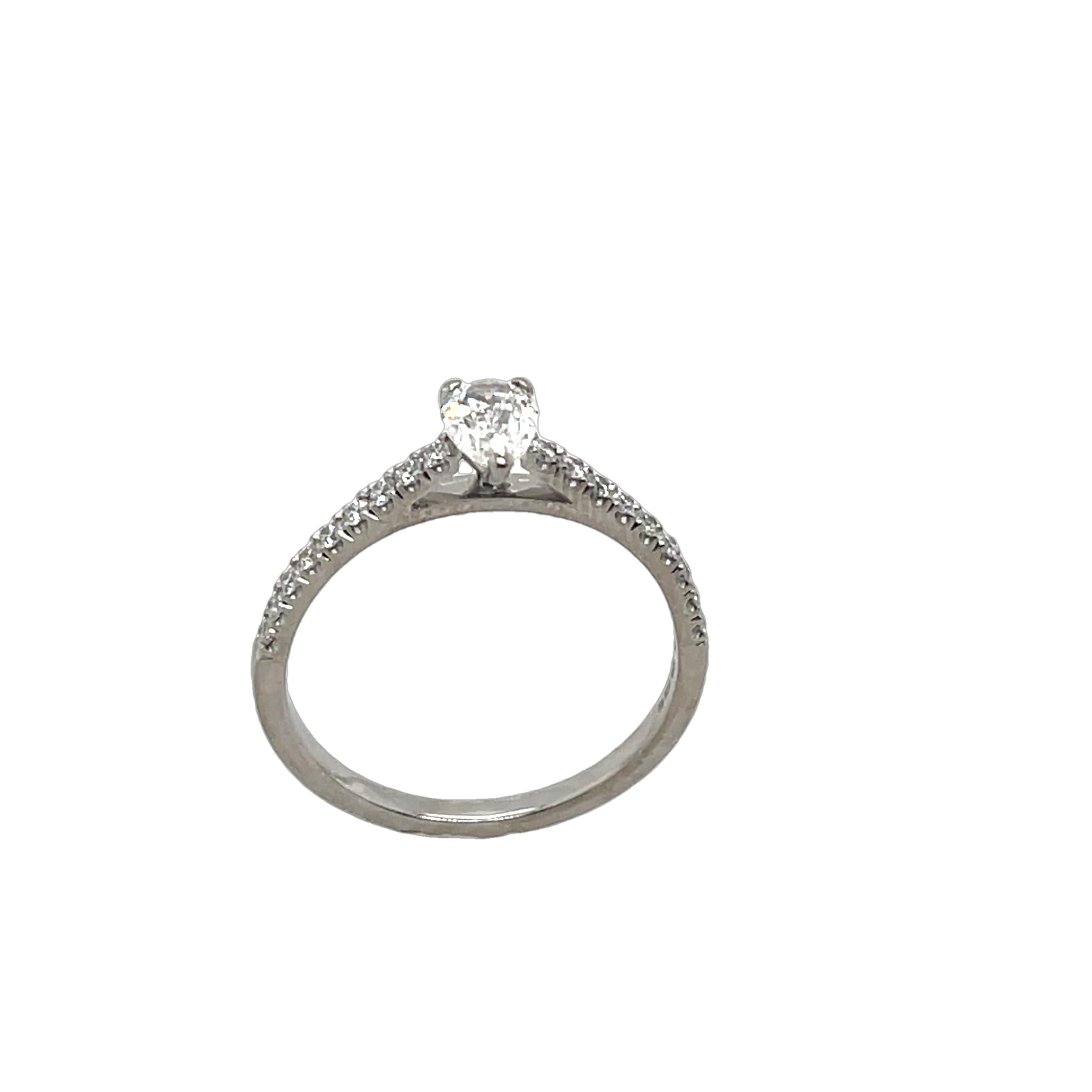Anillo de compromiso de diamantes Solitario Clásico 0,50 ct F/SI2 GIA en venta 1