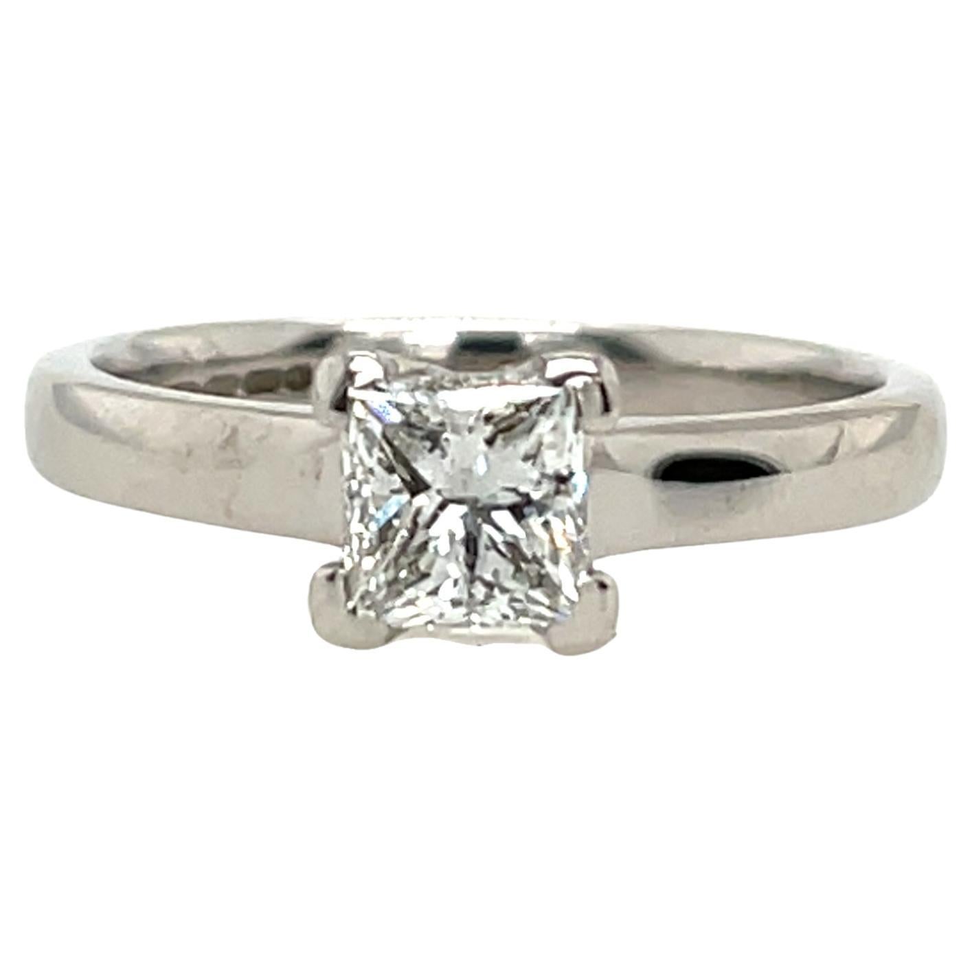 Classic Solitaire 0.81ct GIA Diamond Engagement Ring 0.81ct E/VVS1