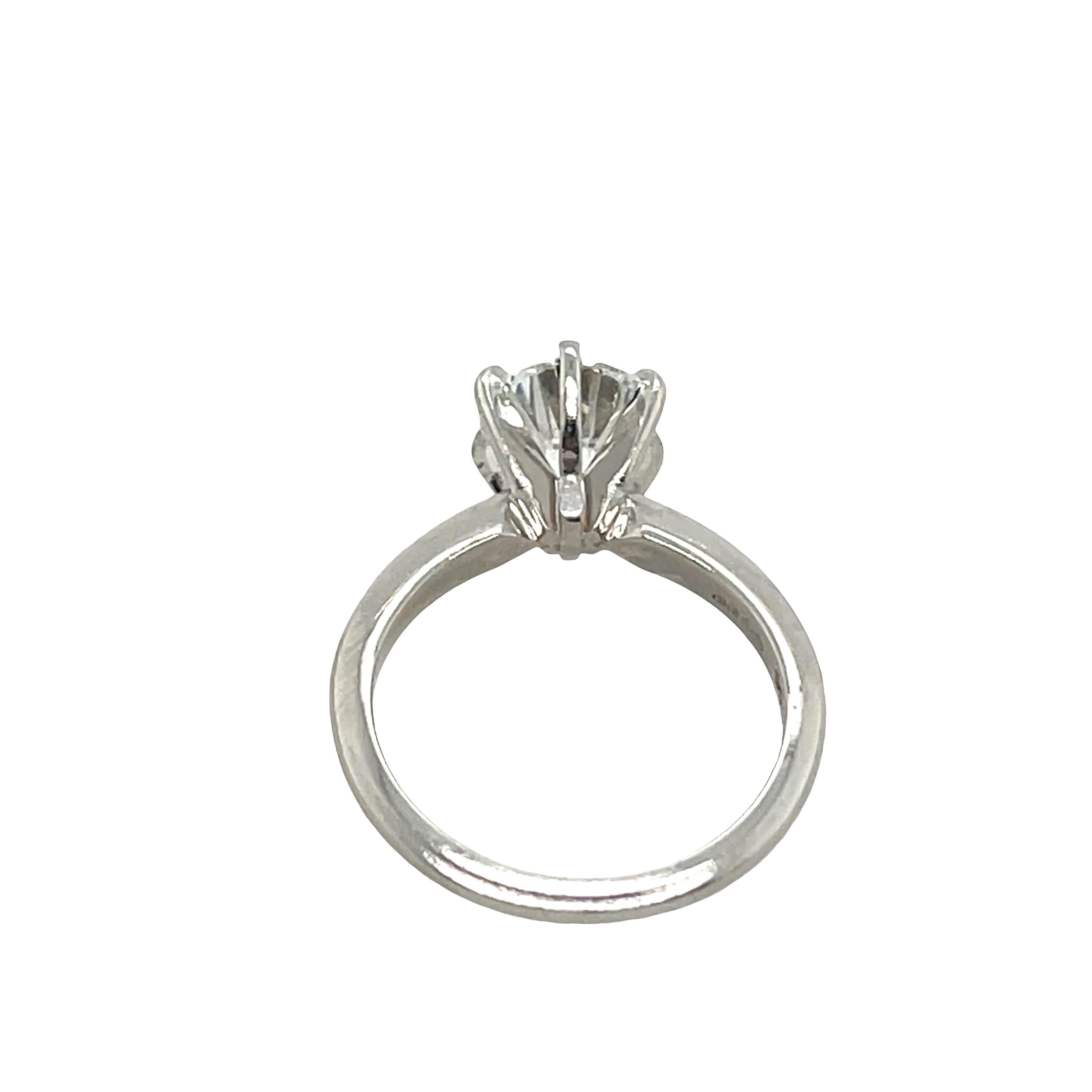 Anillo de compromiso de diamantes Solitario Clásico 1,21 ct F/VS2 Gia en platino Corte redondo en venta