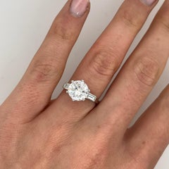 Classic Solitaire 2.32ct H/SI2 Diamond Engagement Ring in Platinum