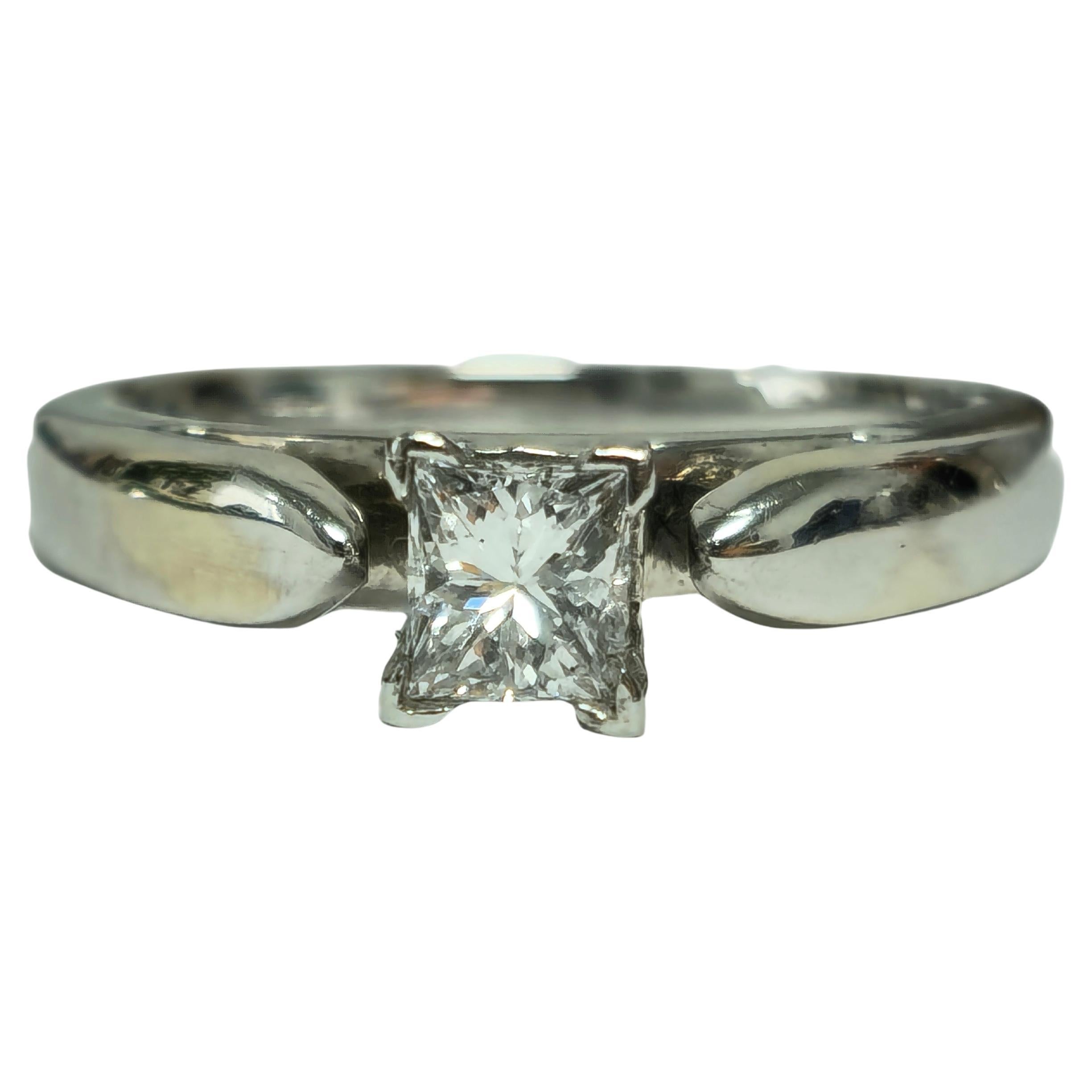 Classic Solitaire Diamond Engagement Ring 14K Gold