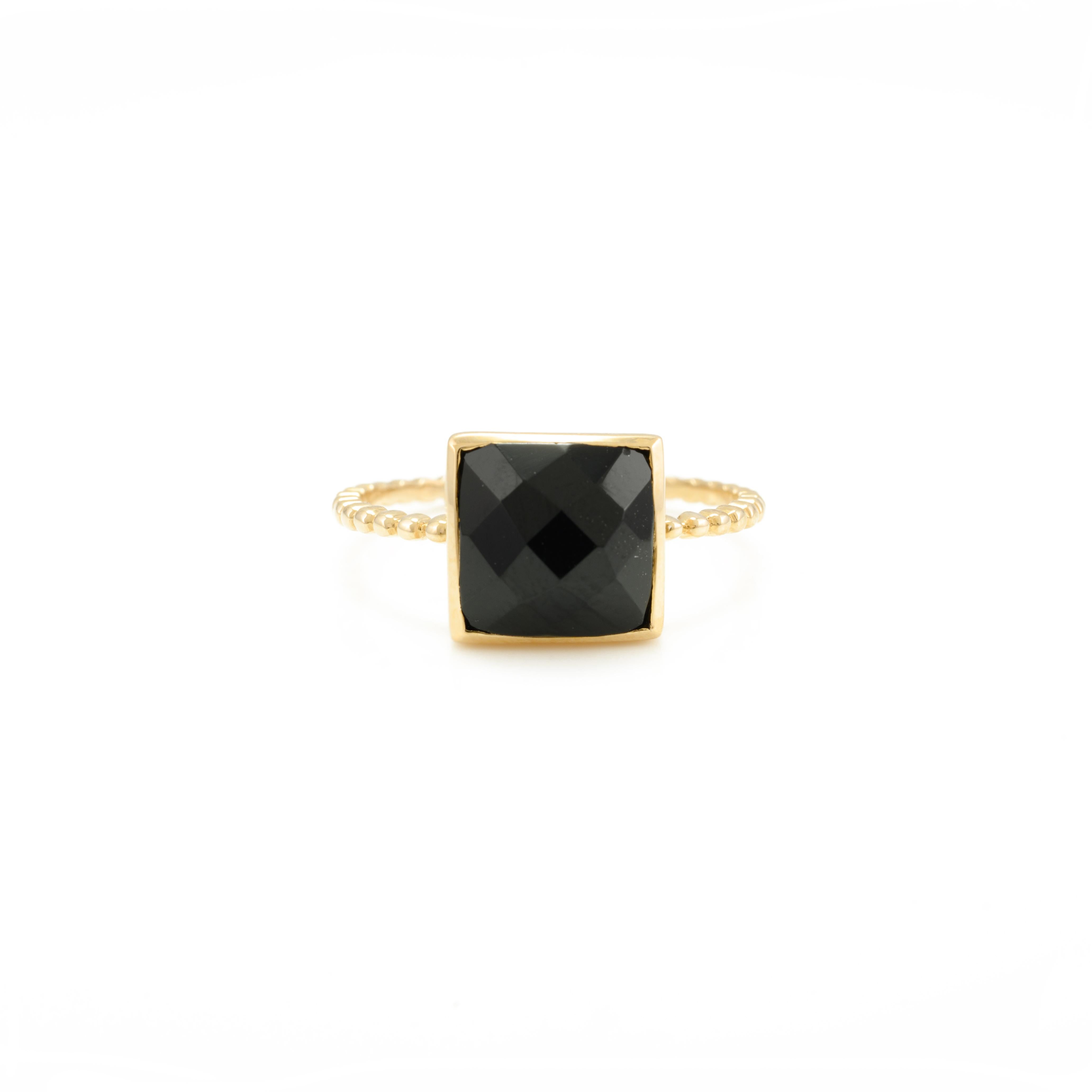 For Sale:  2.44 CTW Black Onyx Single Stone Ring in 14k Solid Yellow Gold 6
