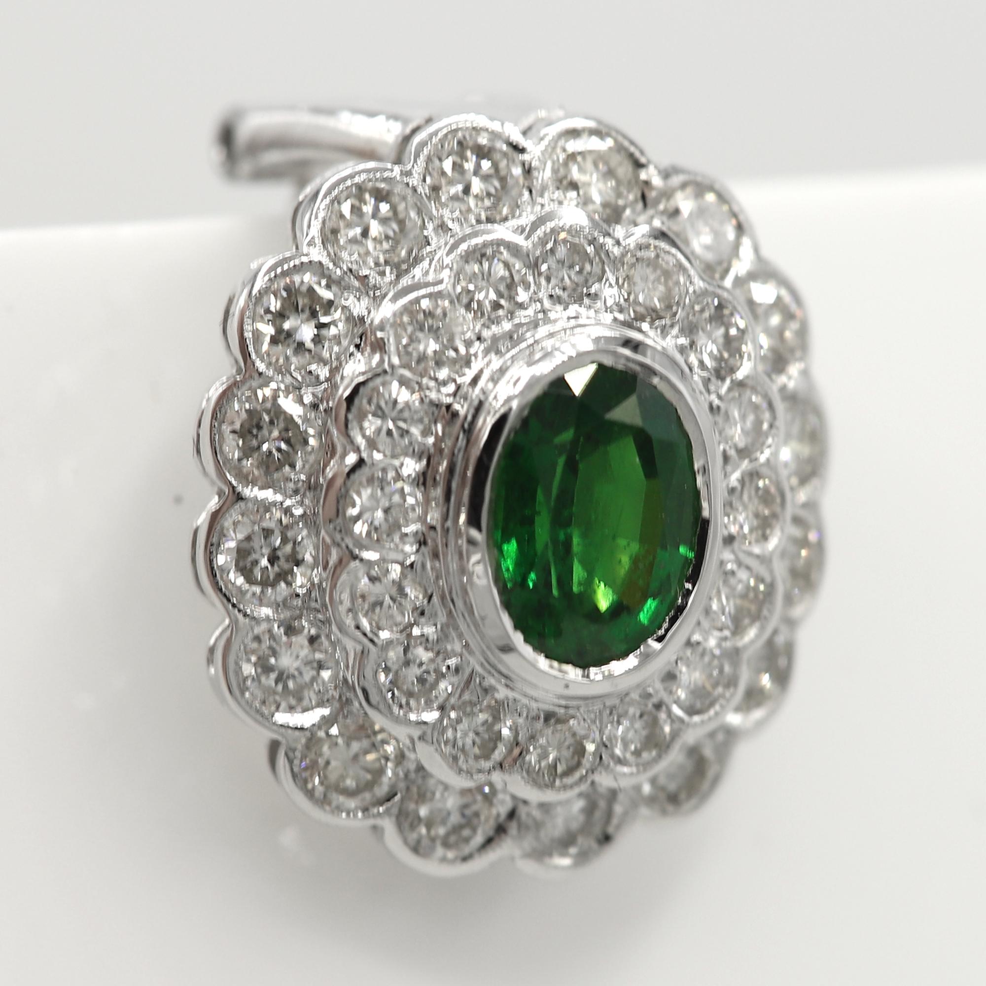 Classic Stavorite and Diamond Earrings 18 Karat Gold Oval Shape Green Tsavorite For Sale 4