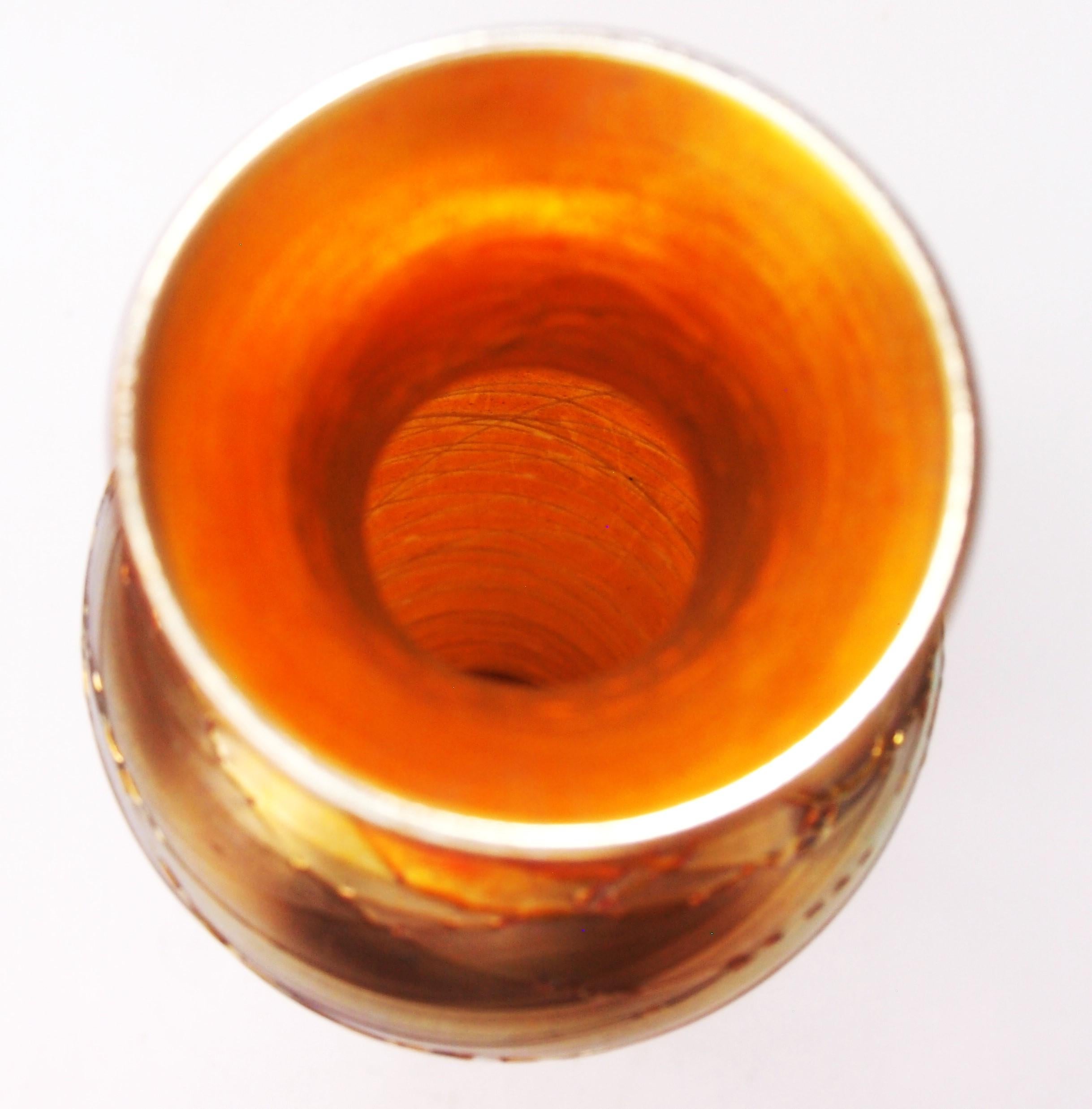 Vetro artistico Vaso classico in vetro americano C.I.C. Aurene Durand con chiusura a strappo, 1924 circa in vendita