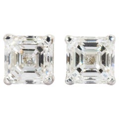 Classic Stud Earrings with 2.02 Ct Asscher Natural Diamonds, IGI Certificate