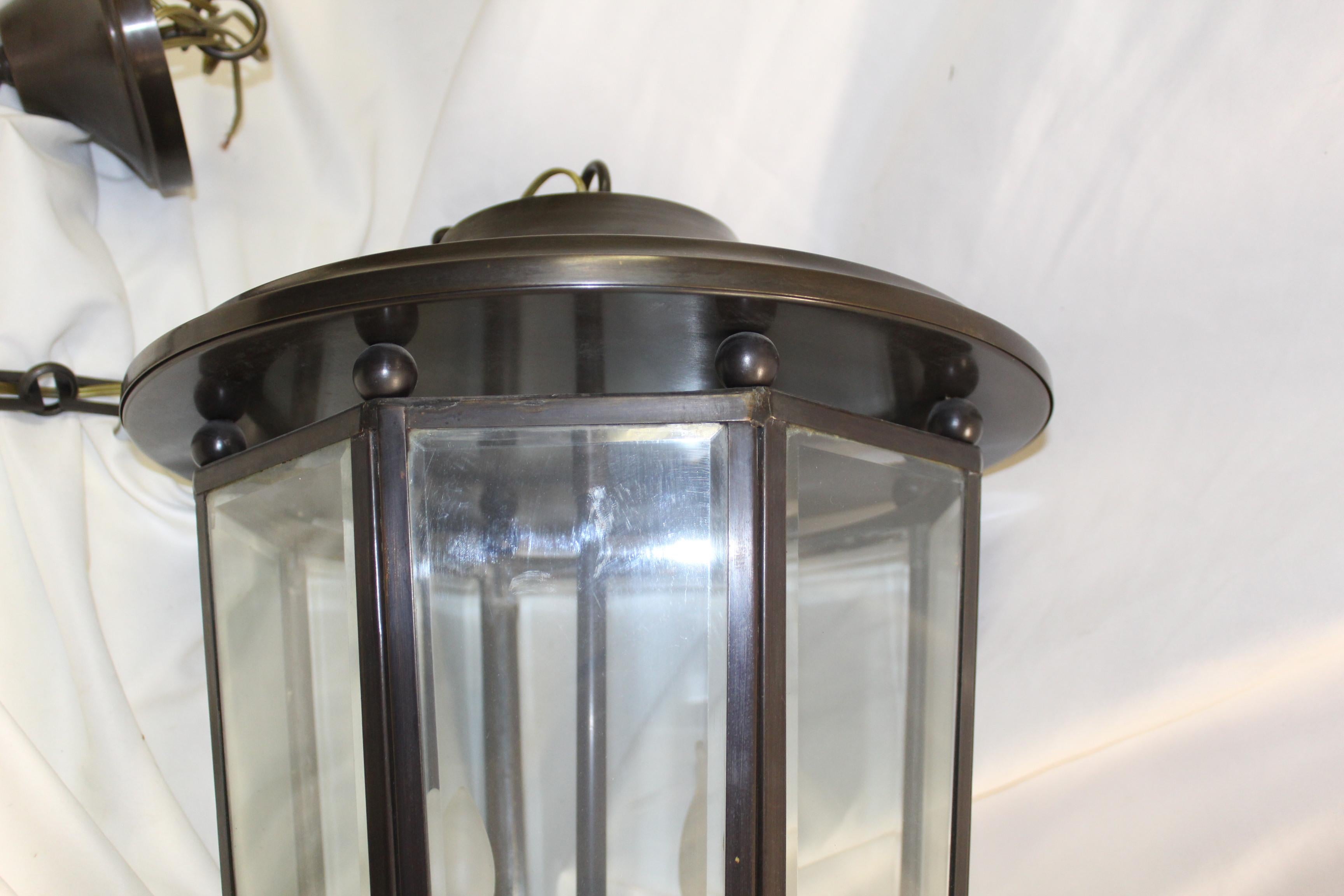 American Classic Style Lantern , Bronze Finish , English style , Beveled Glass For Sale