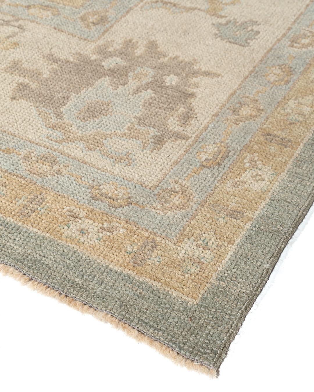 Classic Style Oushak Hand Knotted Rug 9' x 11' For Sale 5