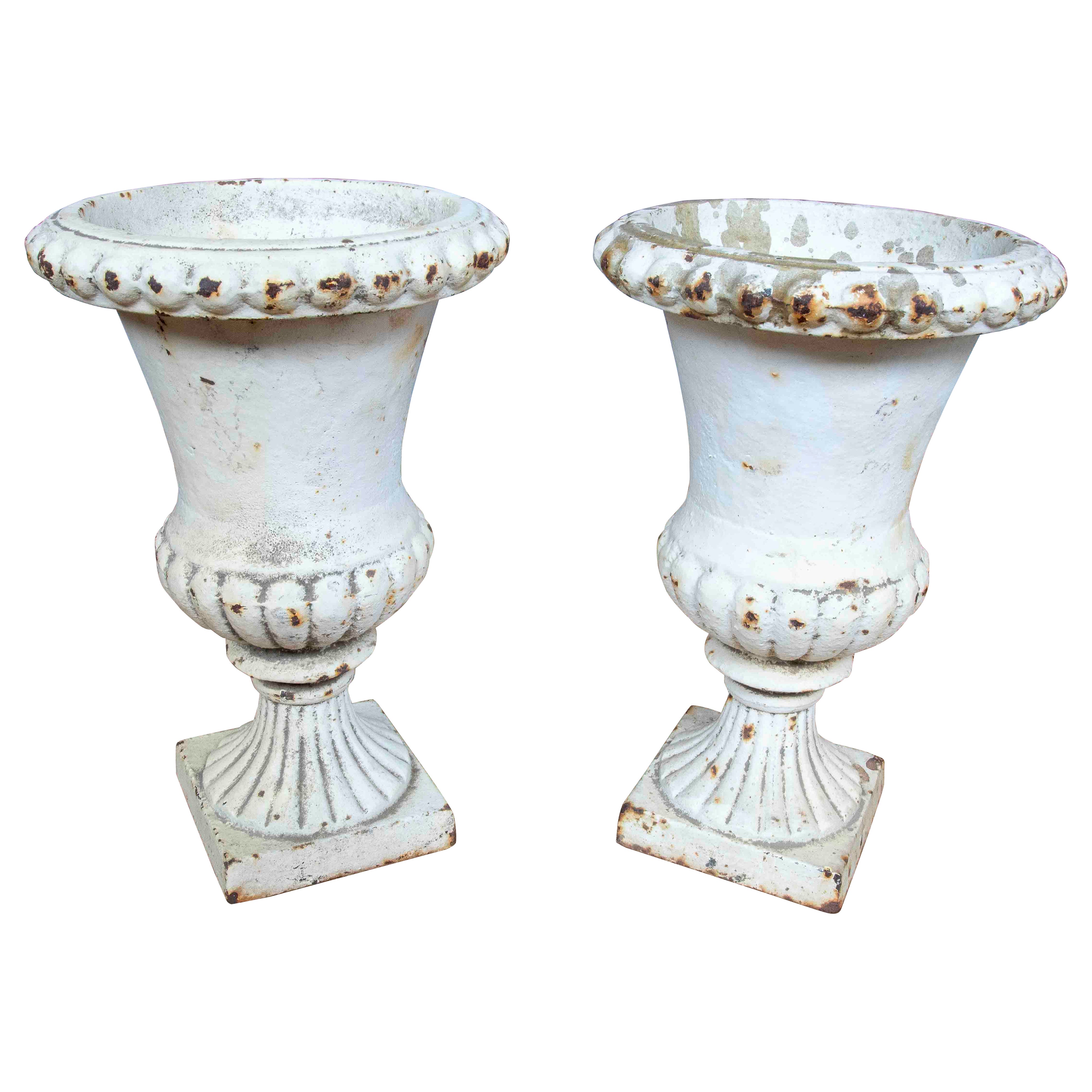 Classic Style Pair of Decorative Patinated Cast Iron Goblets For Sale