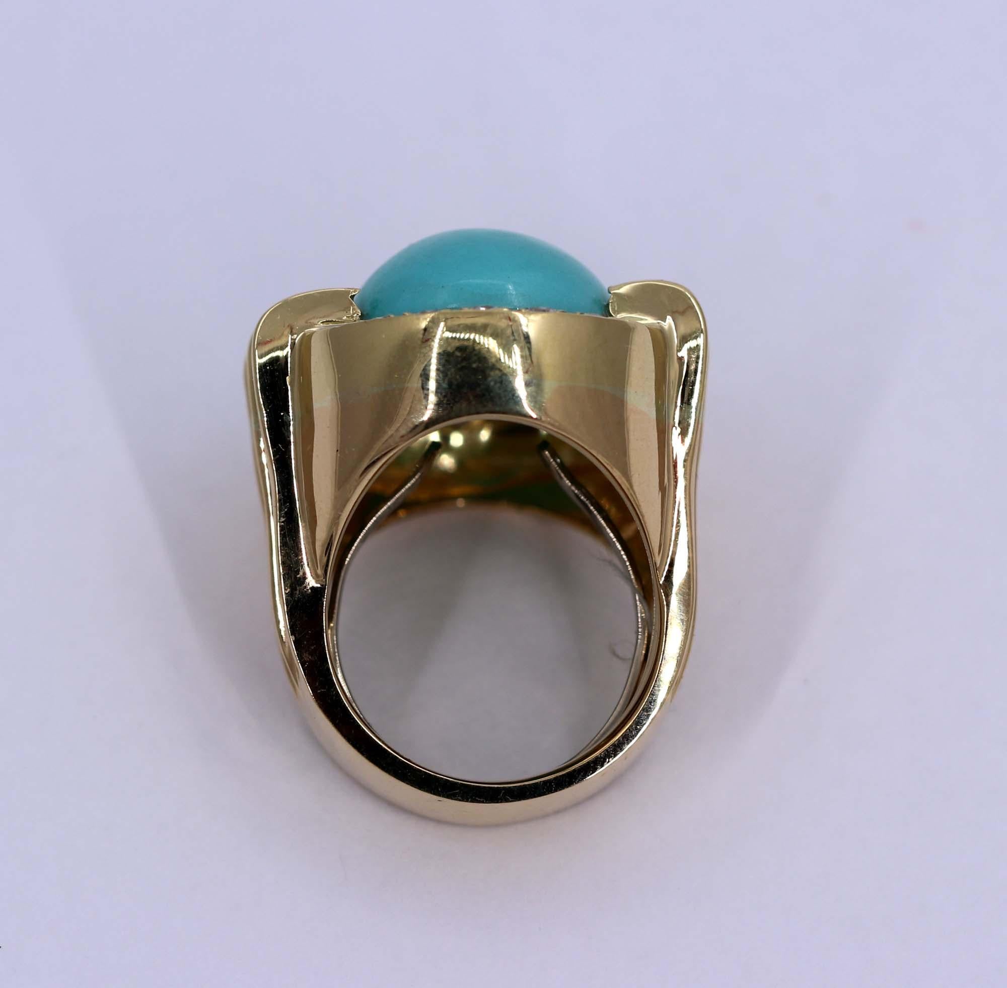 Classic Styled Gold Ring with Turquoise and Diamonds 1