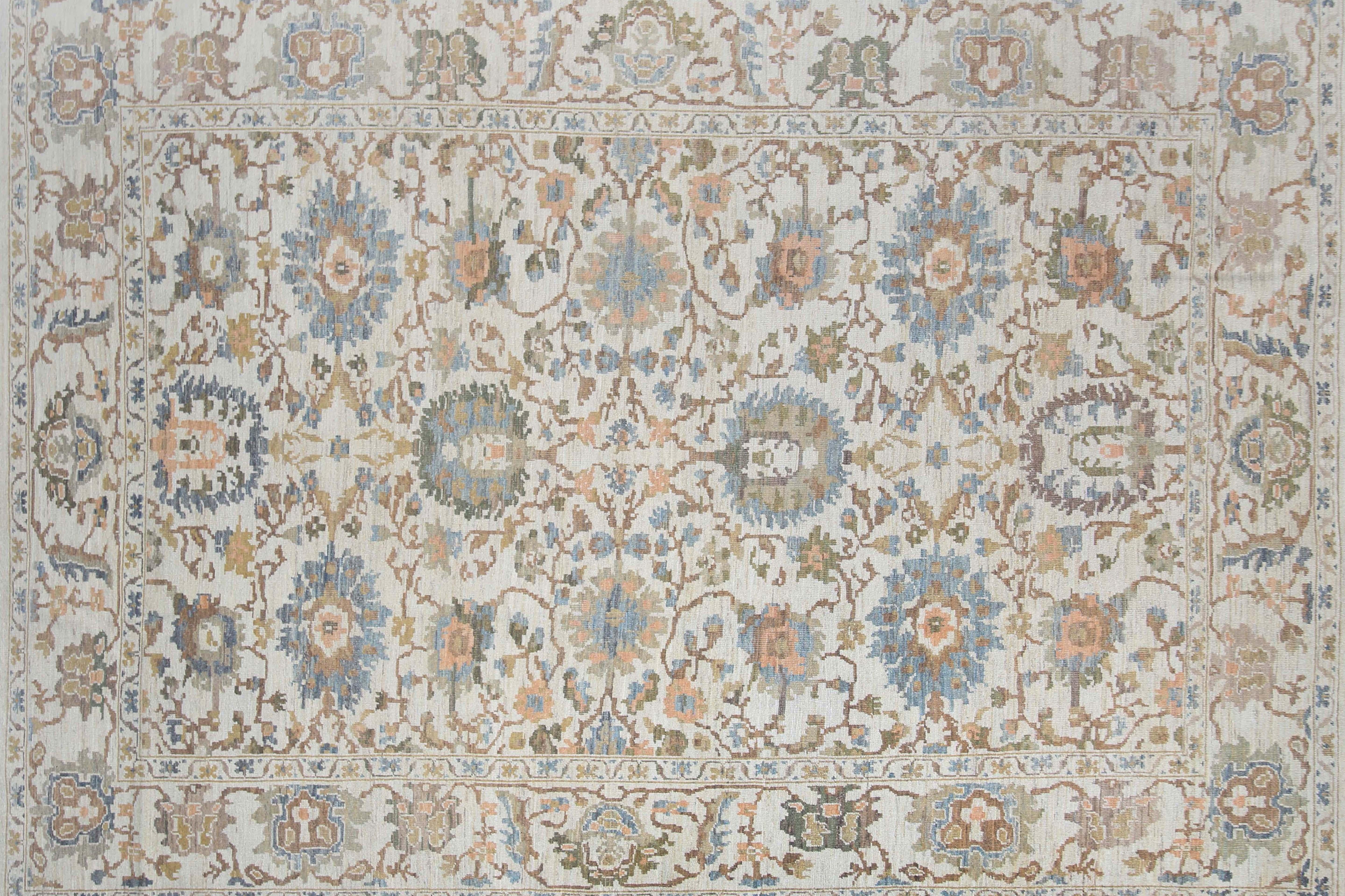 Classic Sultanabad Design Handmade Rug with Cool Tones For Sale 5