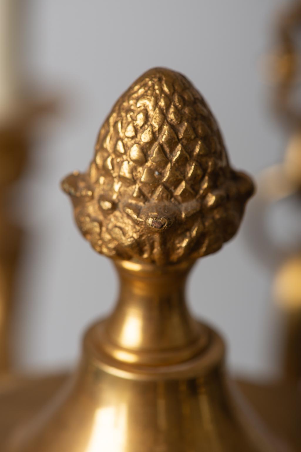 Classic Swan Französischer Empire Kronleuchter aus vergoldeter Bronze im Angebot 8