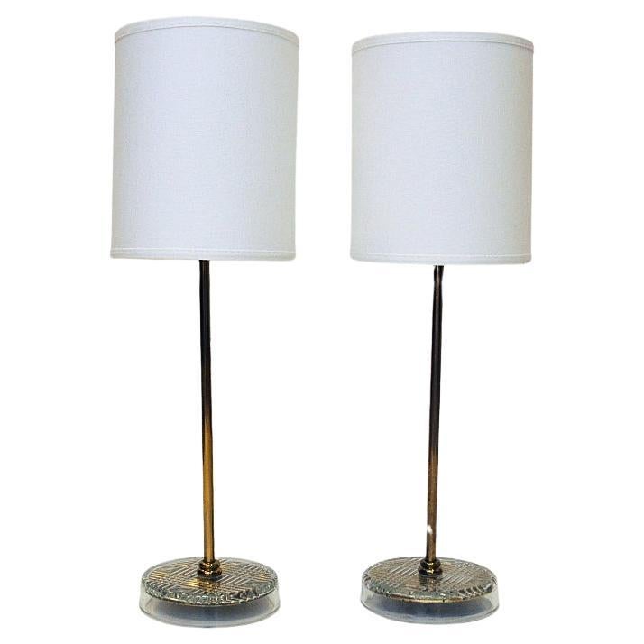 Paire de lampes de table classiques suédoises en laiton de M. E. Eskilstuna, années 1960 en vente