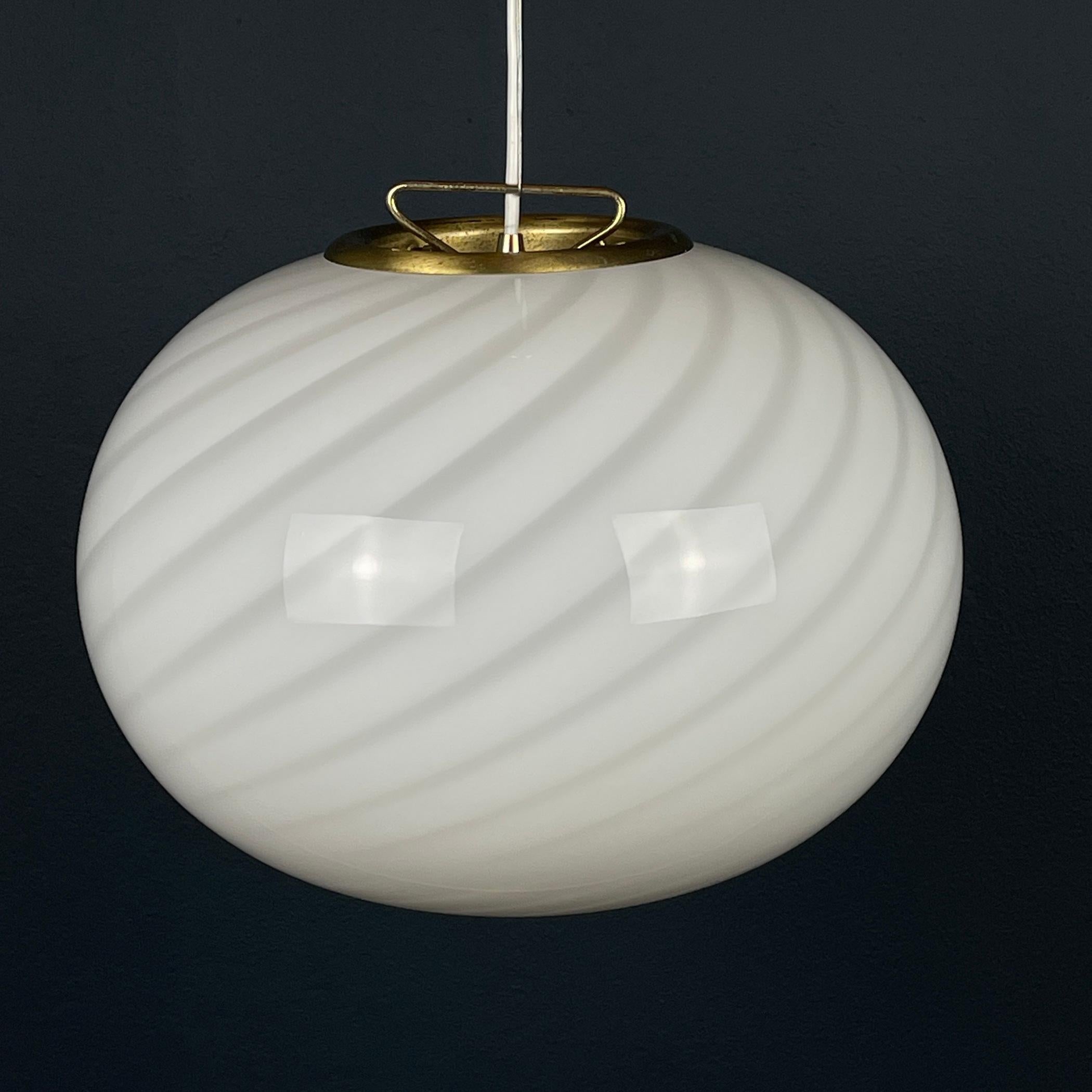 Classic swirl Murano glass pendant lamp Italy 1970s  For Sale 4