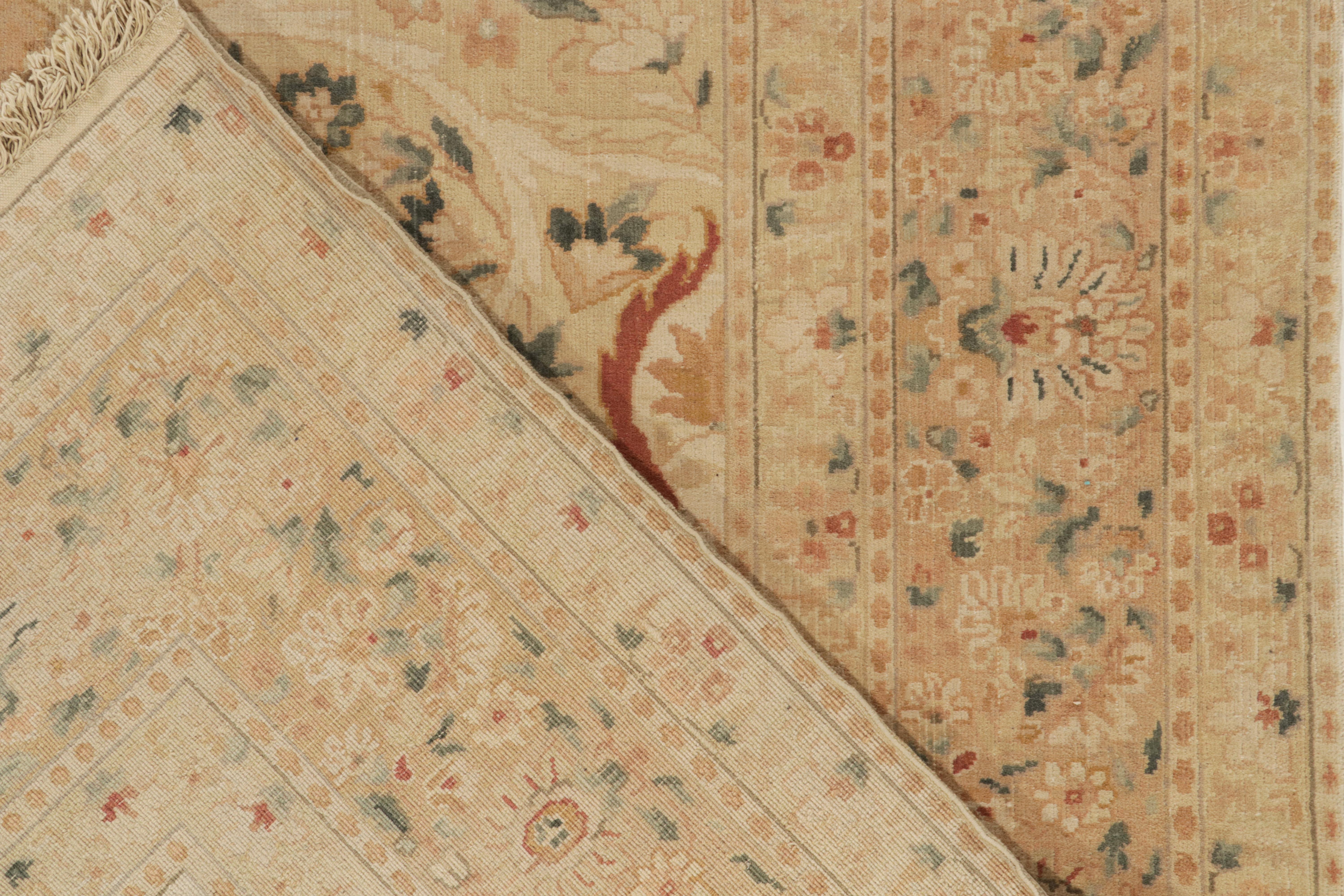 Laine Tapis et tapis classique de style Tabriz de Kilim à motifs floraux beiges, rouges et verts en vente