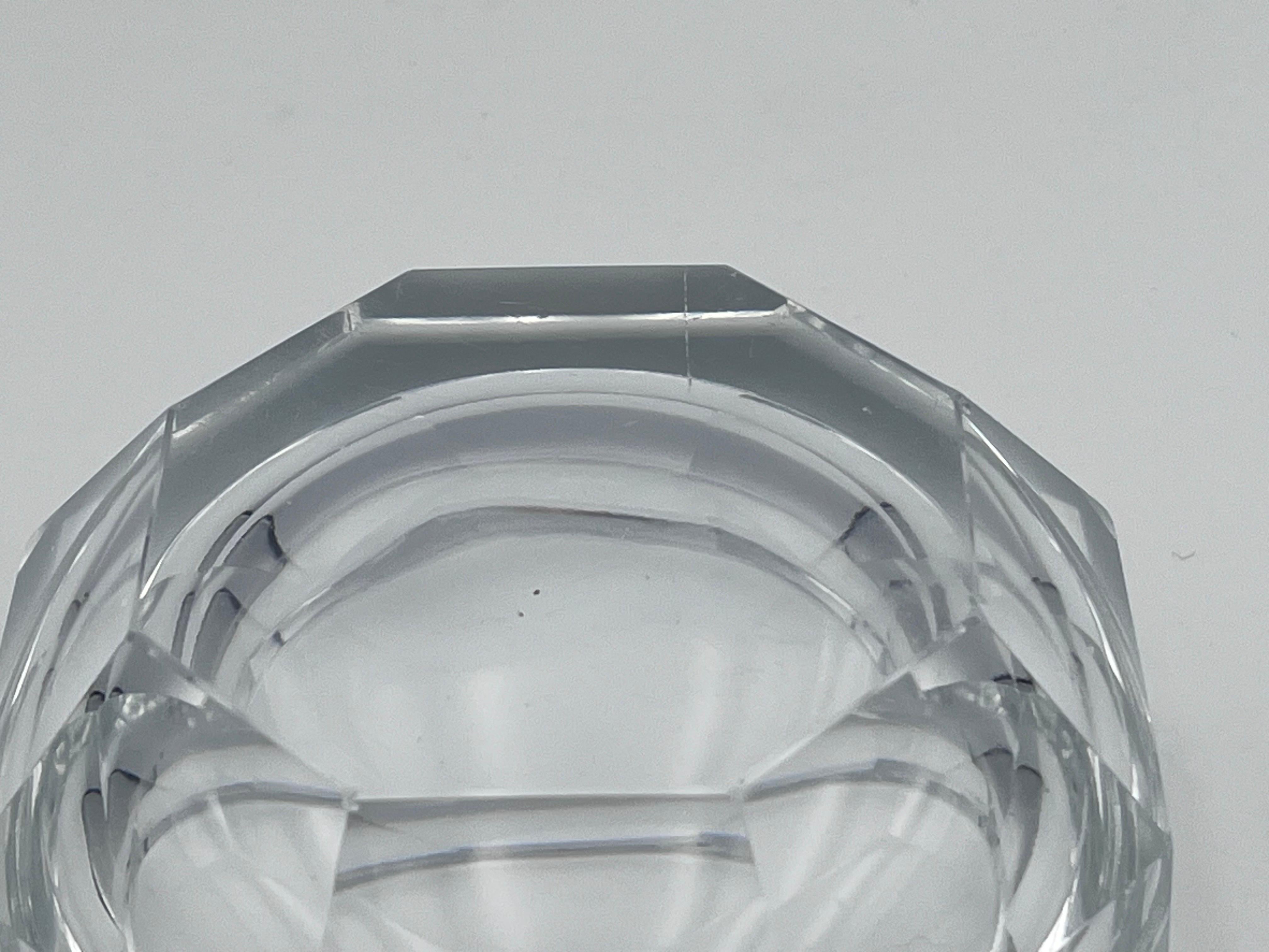 Demi Vide Poche Classique épais du 20ème siècle en verre taillé et cristal à facettes en vente 3