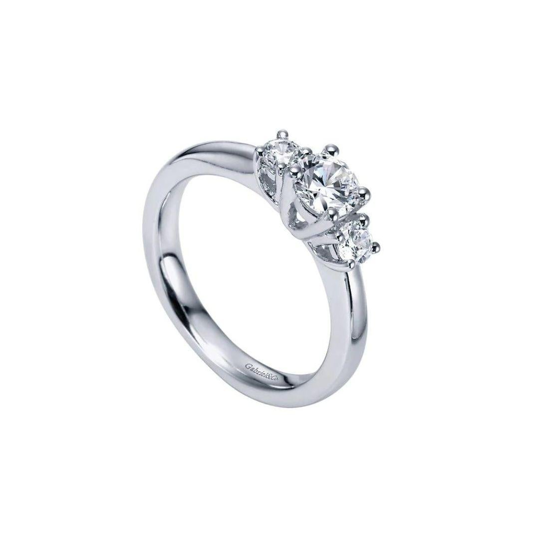 Round Cut Classic Three Stone Diamond Engagement Ring in White Gold For Sale