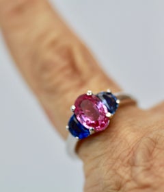 Classic Three-Stone Ring in Pink and Blue Sapphire's