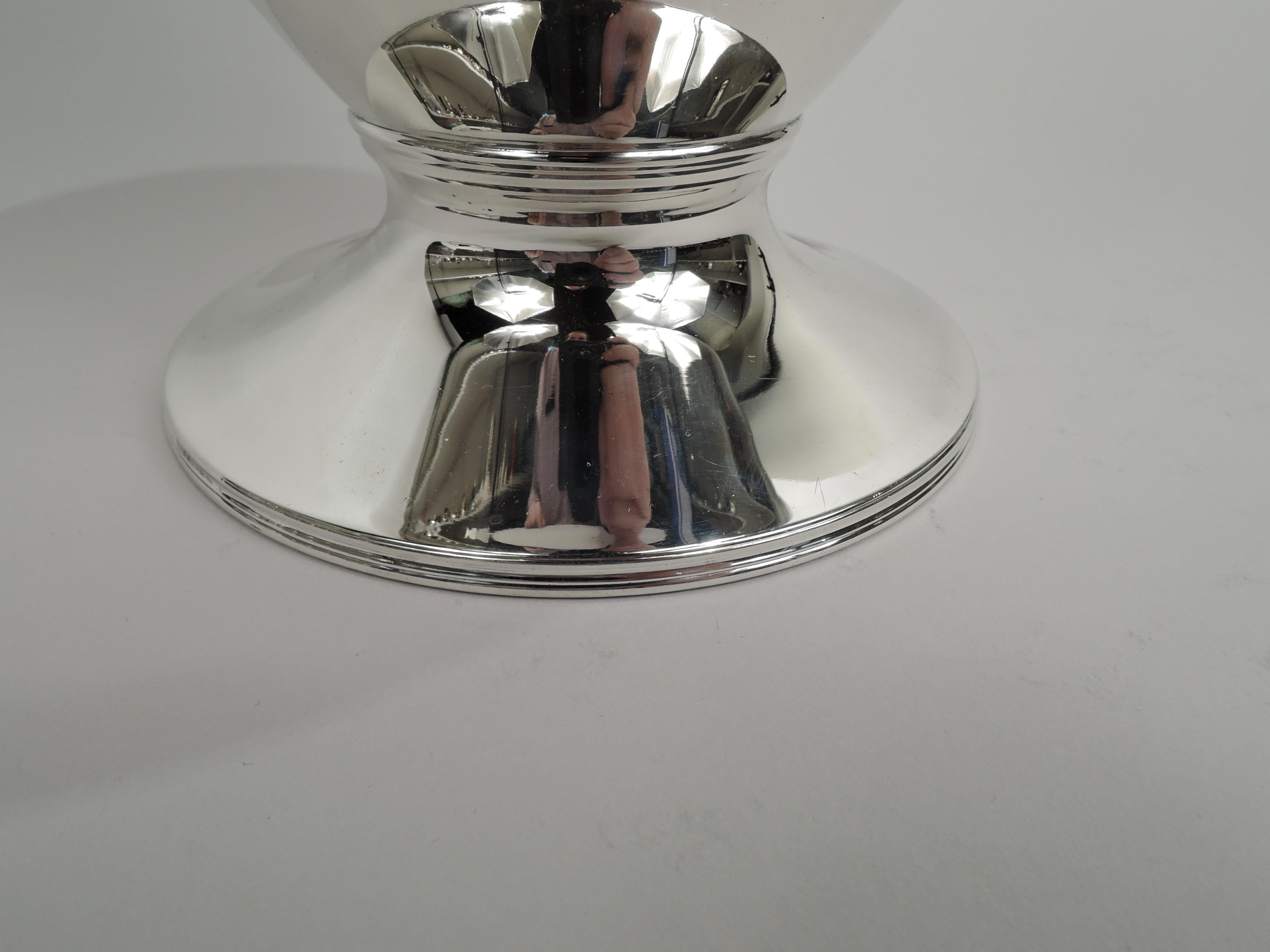 Classic Tiffany American Modern Sterling Silver Water Pitcher In Excellent Condition In New York, NY