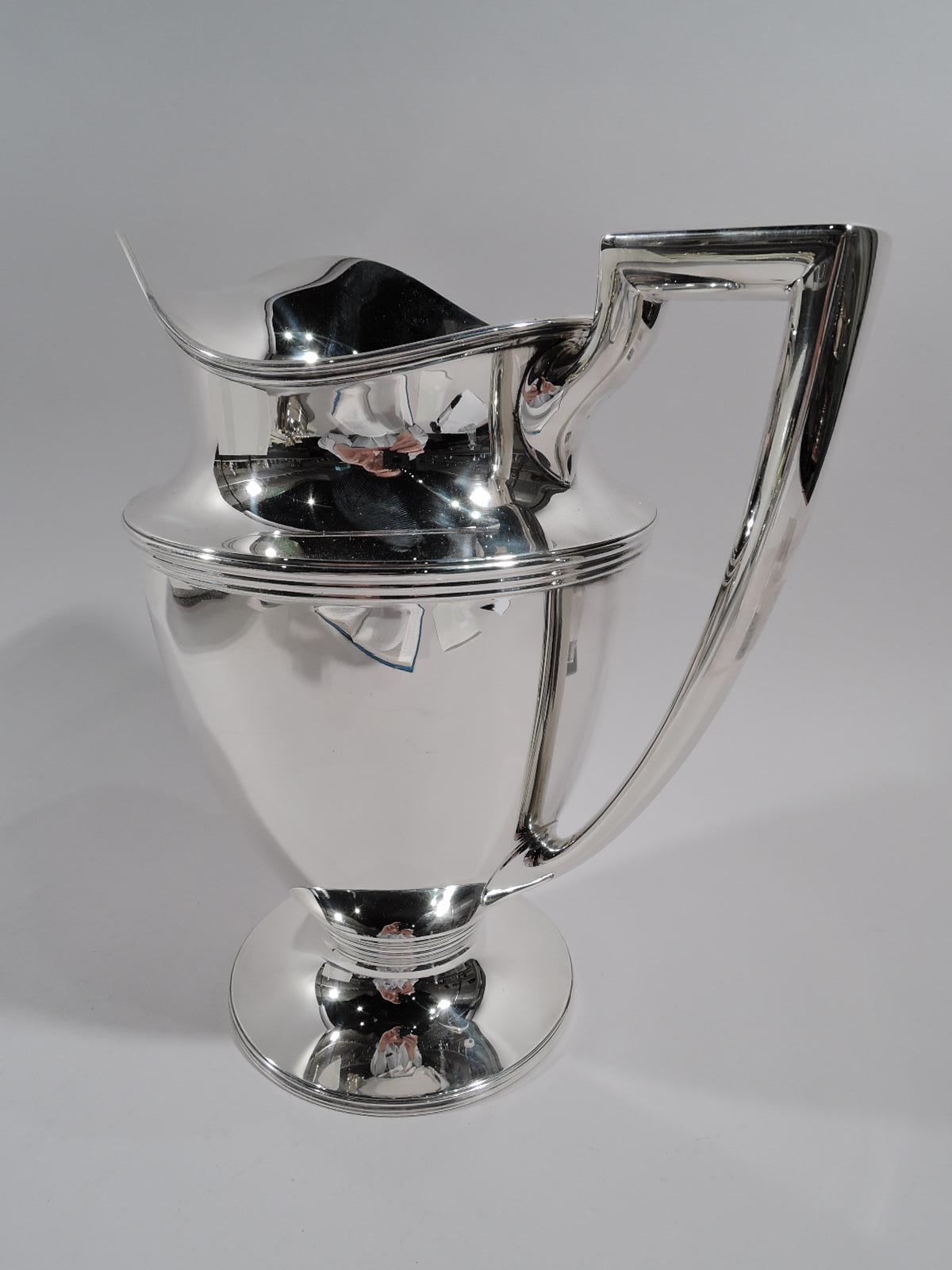 Classic Tiffany American Sterling Silver Water Pitcher In Excellent Condition In New York, NY