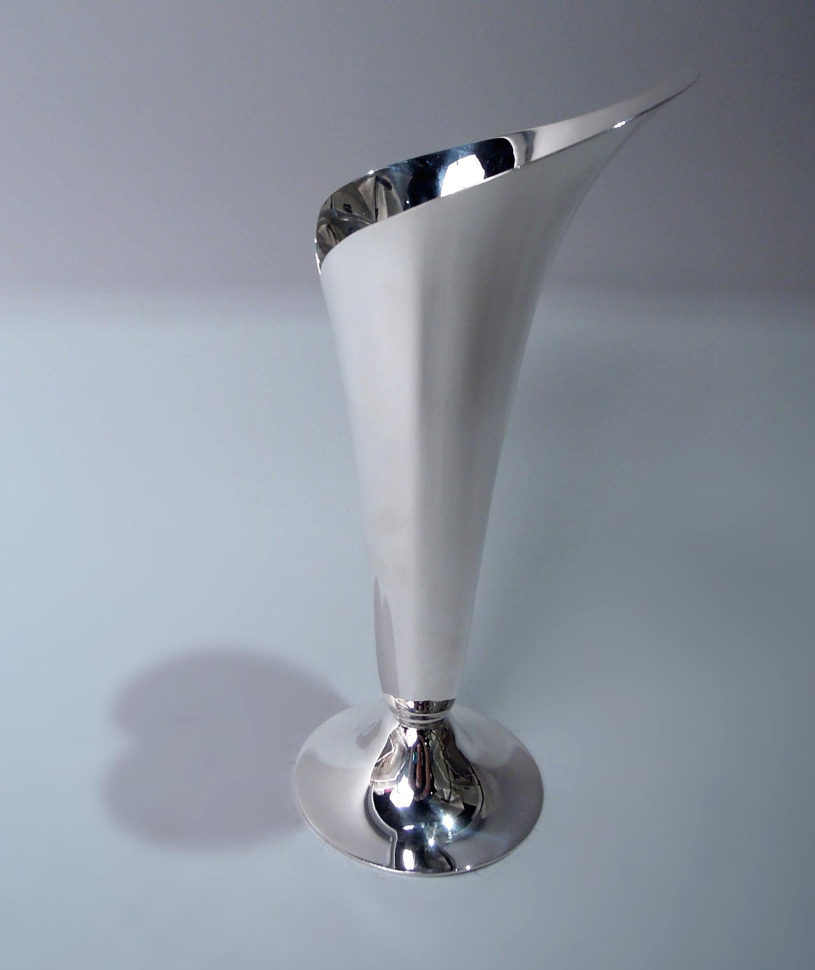 American Classic Tiffany Midcentury Modern Abstract Calla Lily Vase For Sale