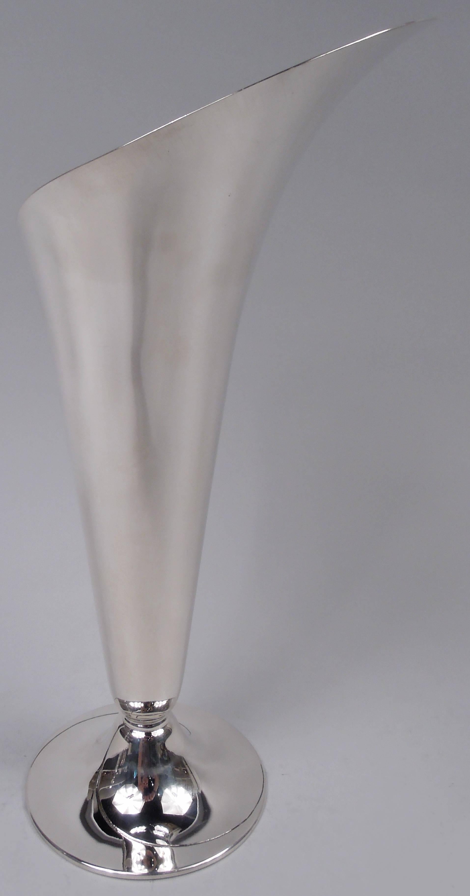 Klassische Tiffany-Vase mit abstrakter Calla-Lilie, Moderne der Mitte des Jahrhunderts (20. Jahrhundert) im Angebot