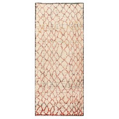 Classic Tribal Design Vintage Moroccan Berber Rug 4'4" x 10'