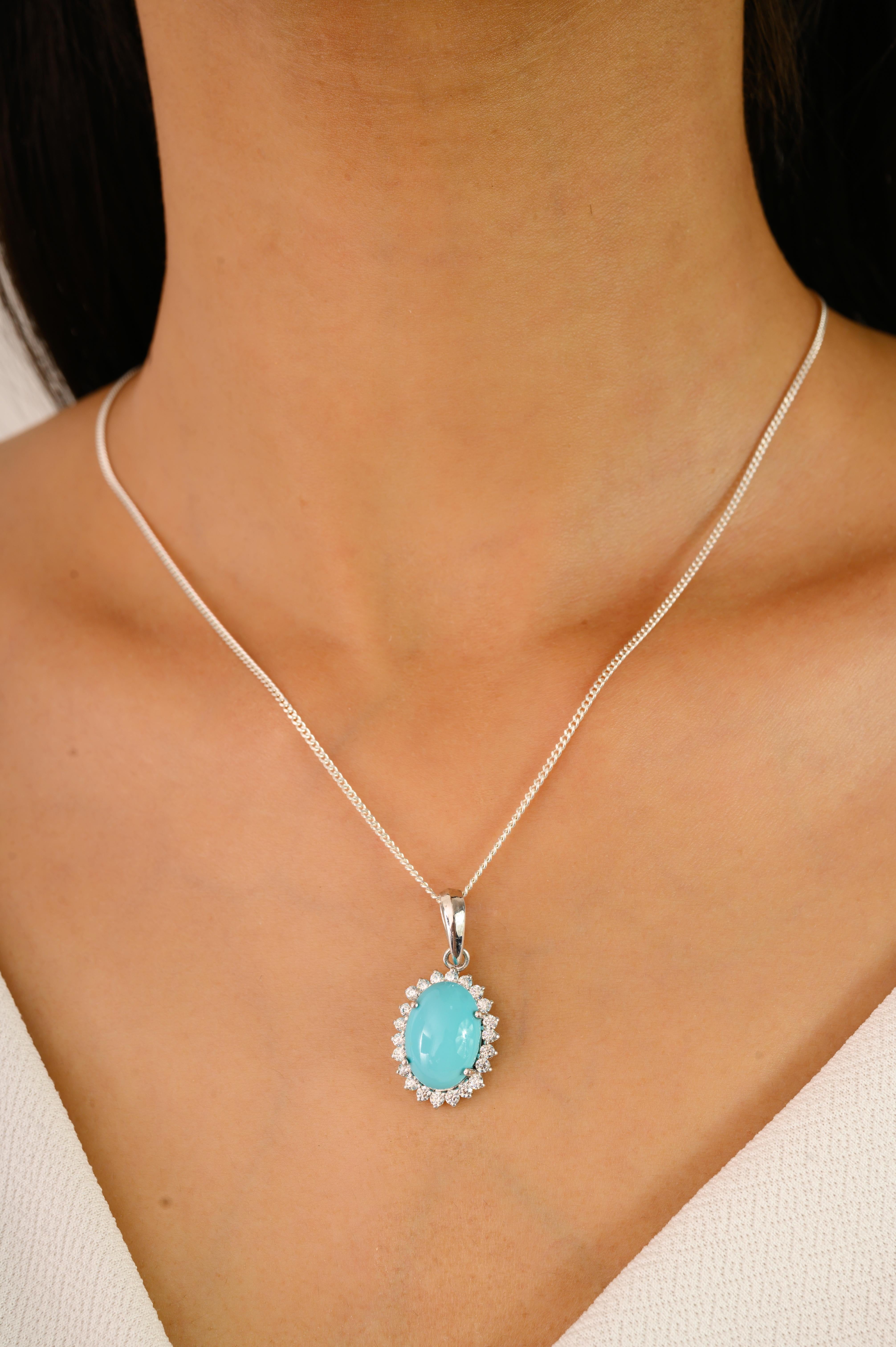 Pendentif Halo classique en argent 925 pour femmes avec turquoise et CZ Pour femmes en vente