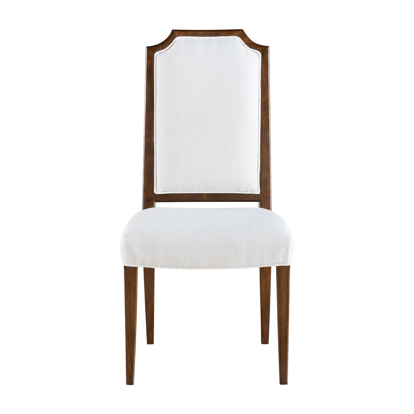 Classic Gepolsterter Esszimmerstuhl (2er Set) (Vietnamesisch) im Angebot