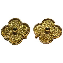 Used Classic Van Cleef & Arpels Alhambra 18 Karat Earrings in Original Box