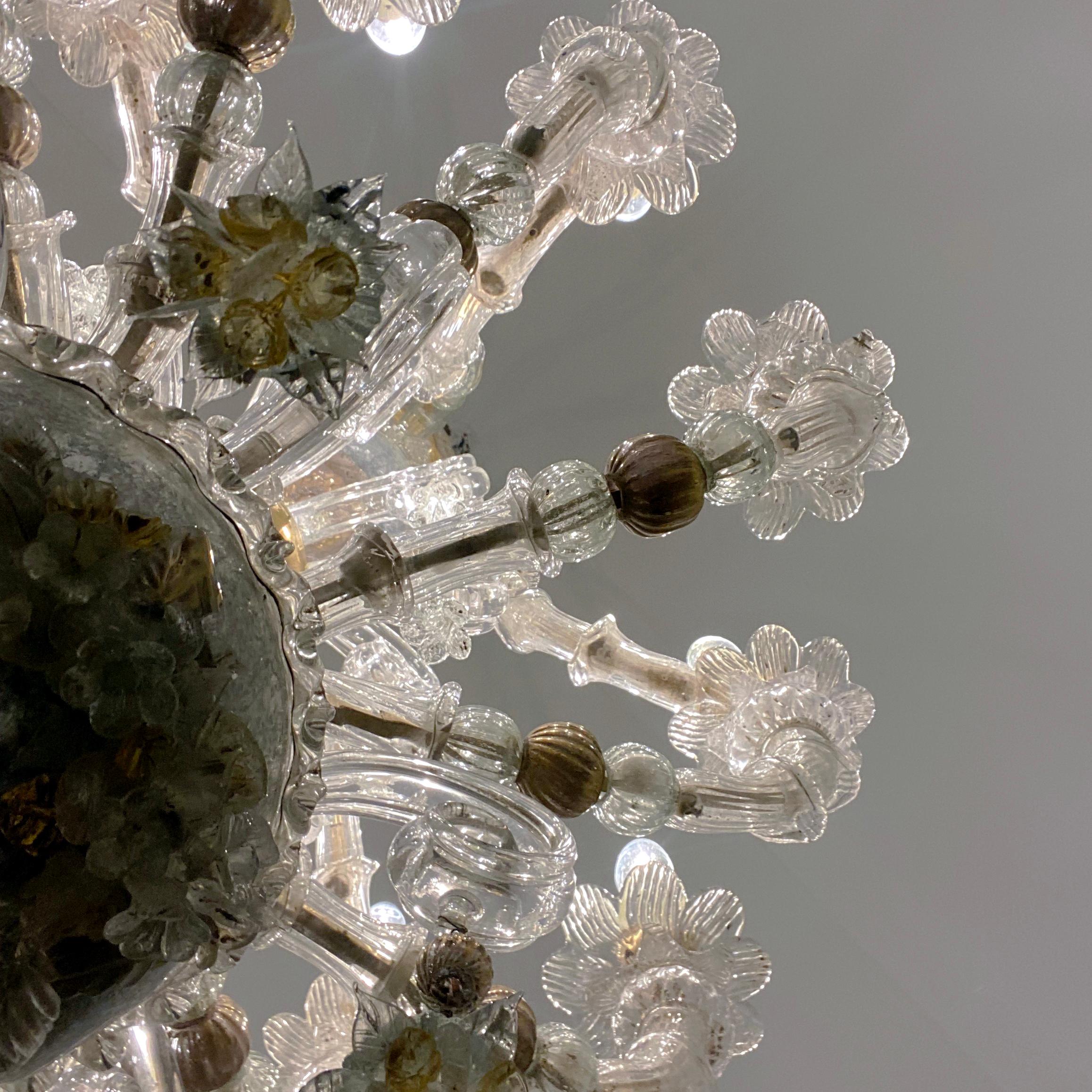 Classic Venetian Baroque Style Custom Made 24-K Gold and Murano Glass Chandelier For Sale 15