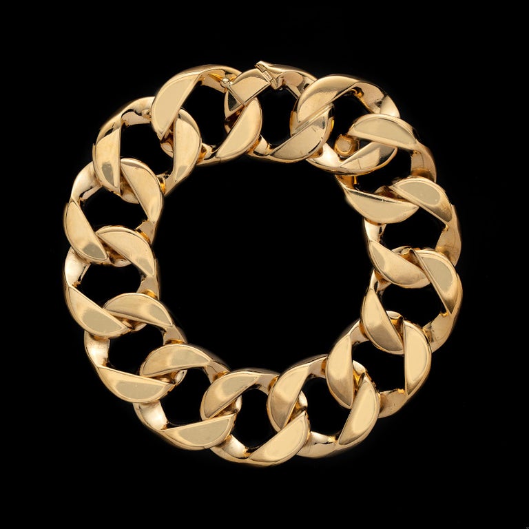 Classic Verdura 18 Karat Gold Curb Link Bracelet at 1stDibs
