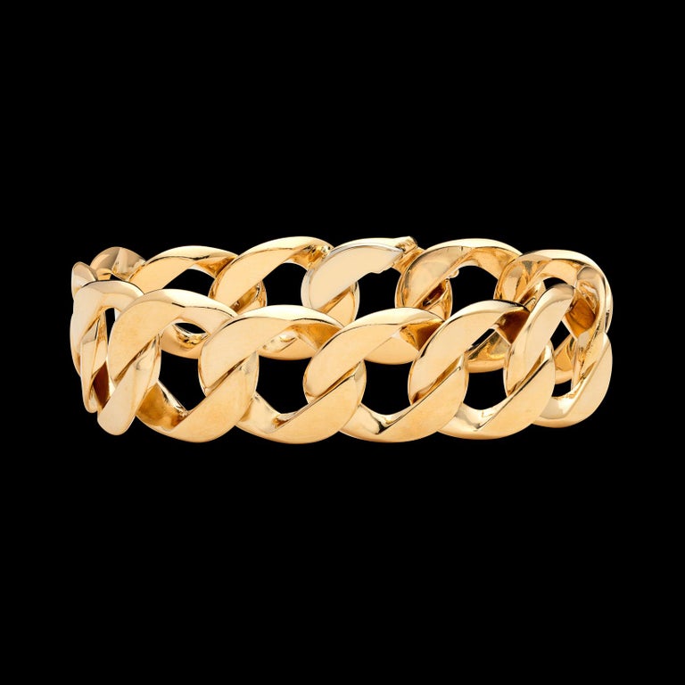 Classic Verdura 18 Karat Gold Curb Link Bracelet at 1stDibs