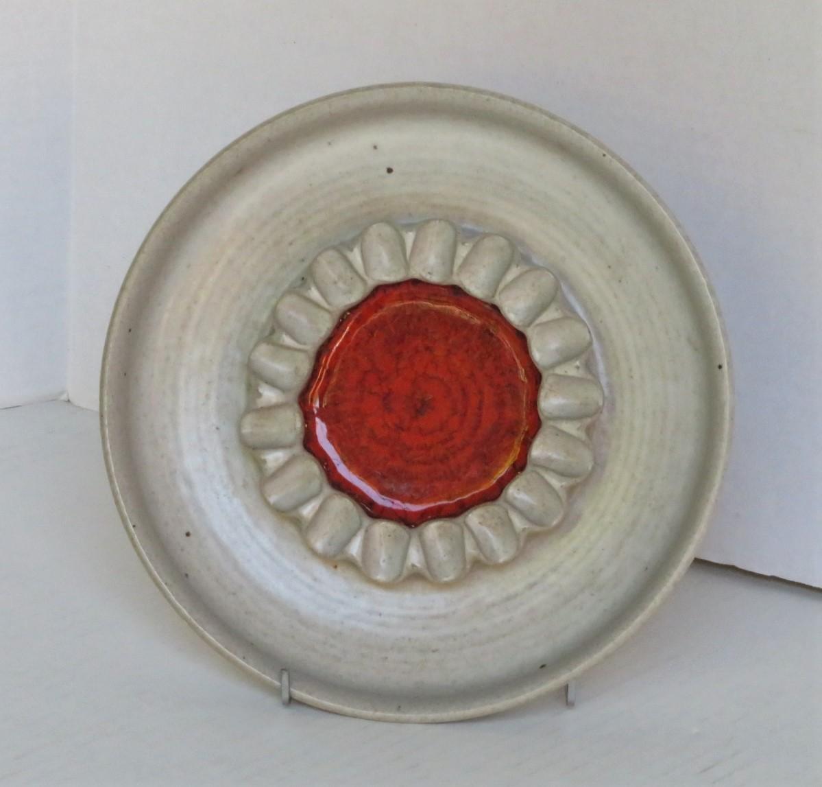 American Classic Victoria Littlejohn Hand Thrown Mid Century Pottery Vessel Dish Ashtray For Sale