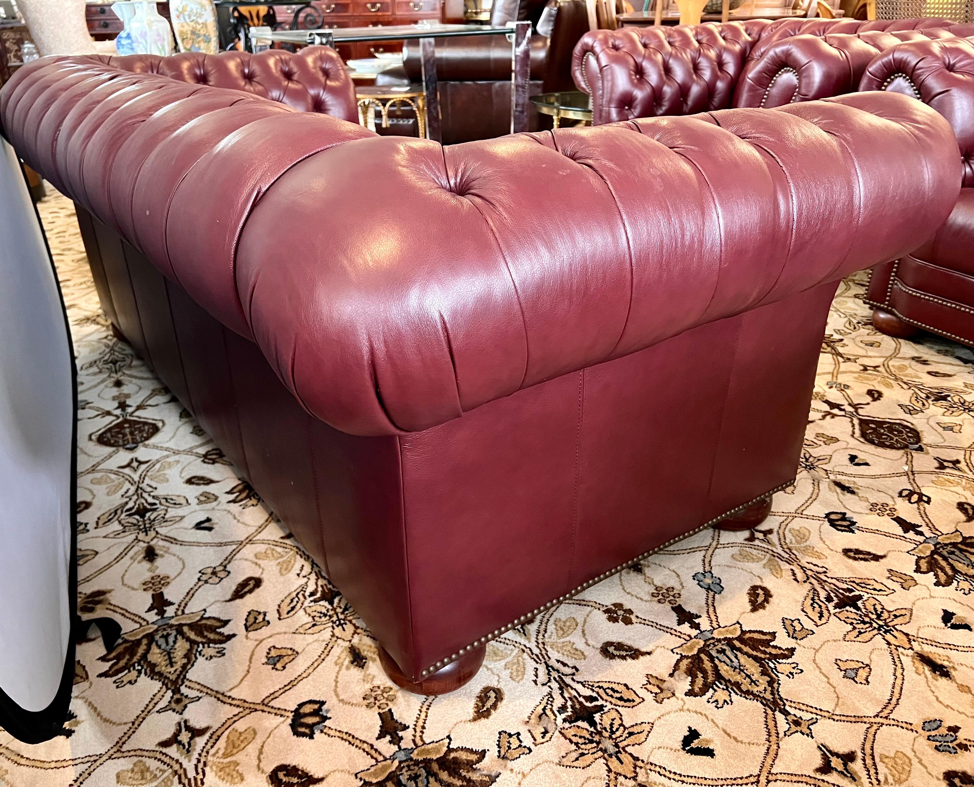 Classic Vintage Burgundy Leather Chesterfield Button Tufted Sofa 3