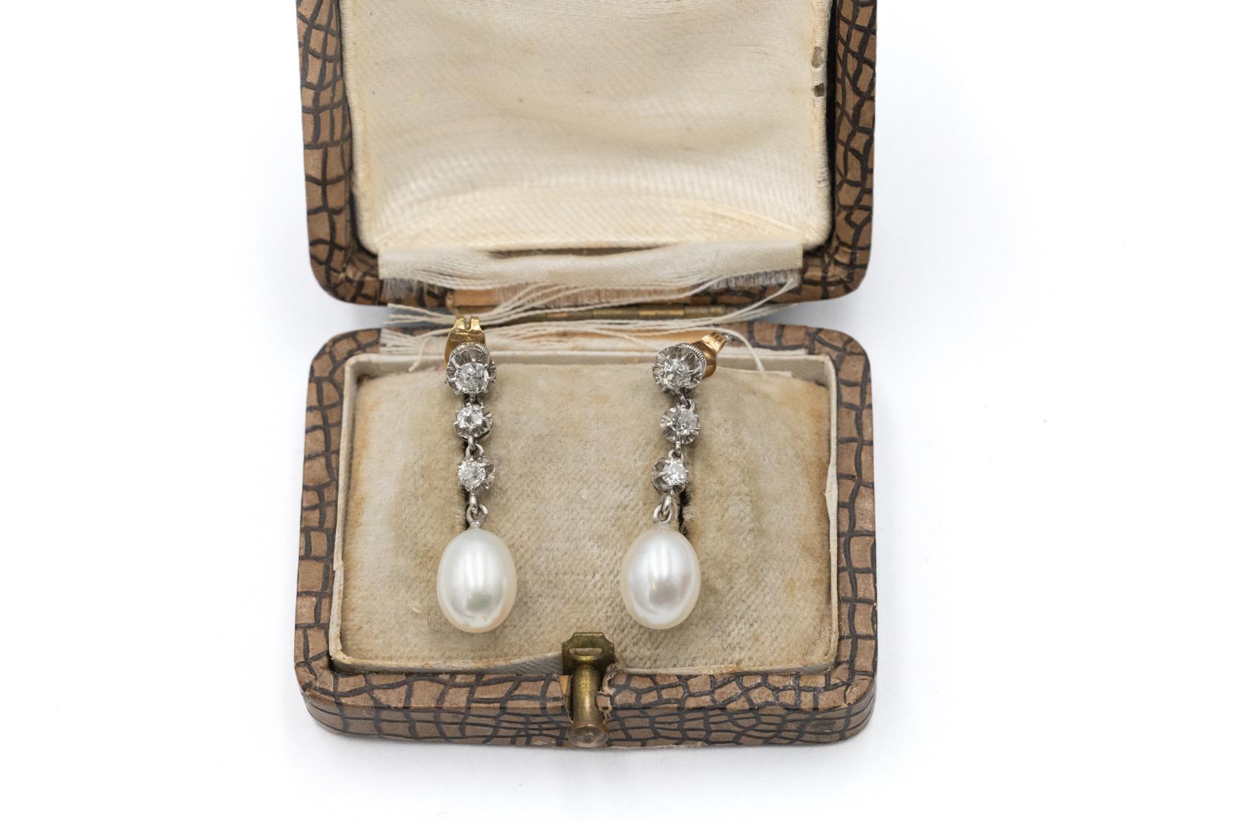 Pendientes clásicos de época con diamantes y perlas, principios del siglo XX. Art Decó en venta