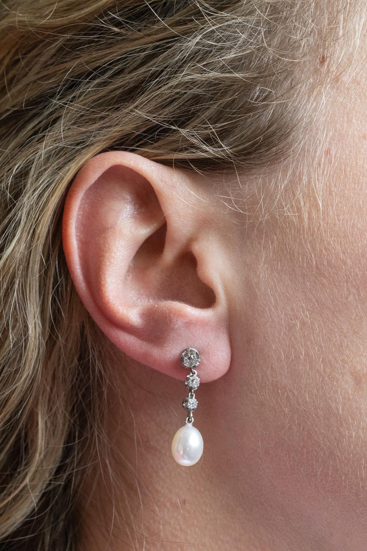 Pendientes clásicos de época con diamantes y perlas, principios del siglo XX. en venta 1