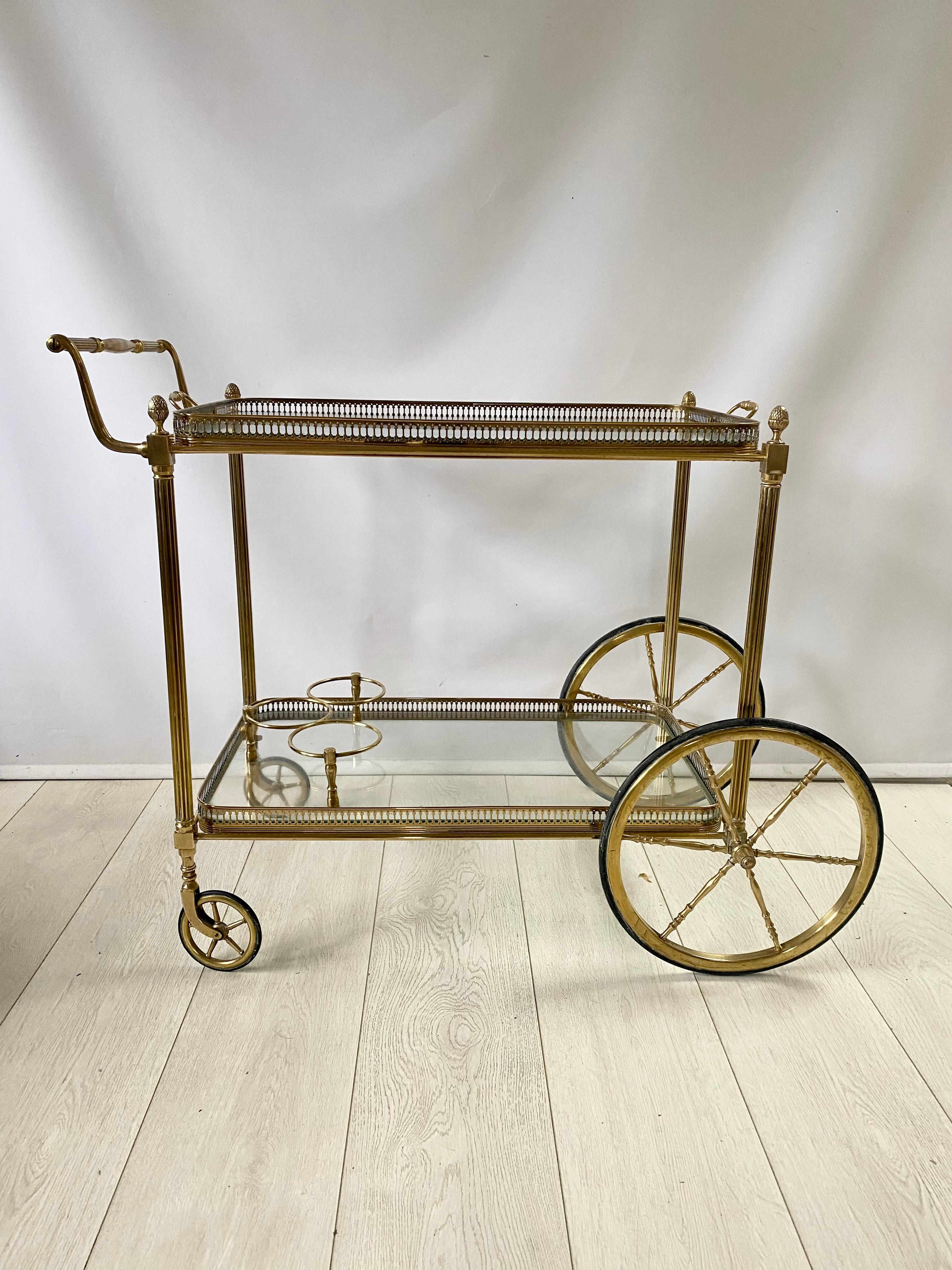 Classic Vintage French Brass Drinks Trolley Bar Cart In Good Condition For Sale In Crawley Down, GB