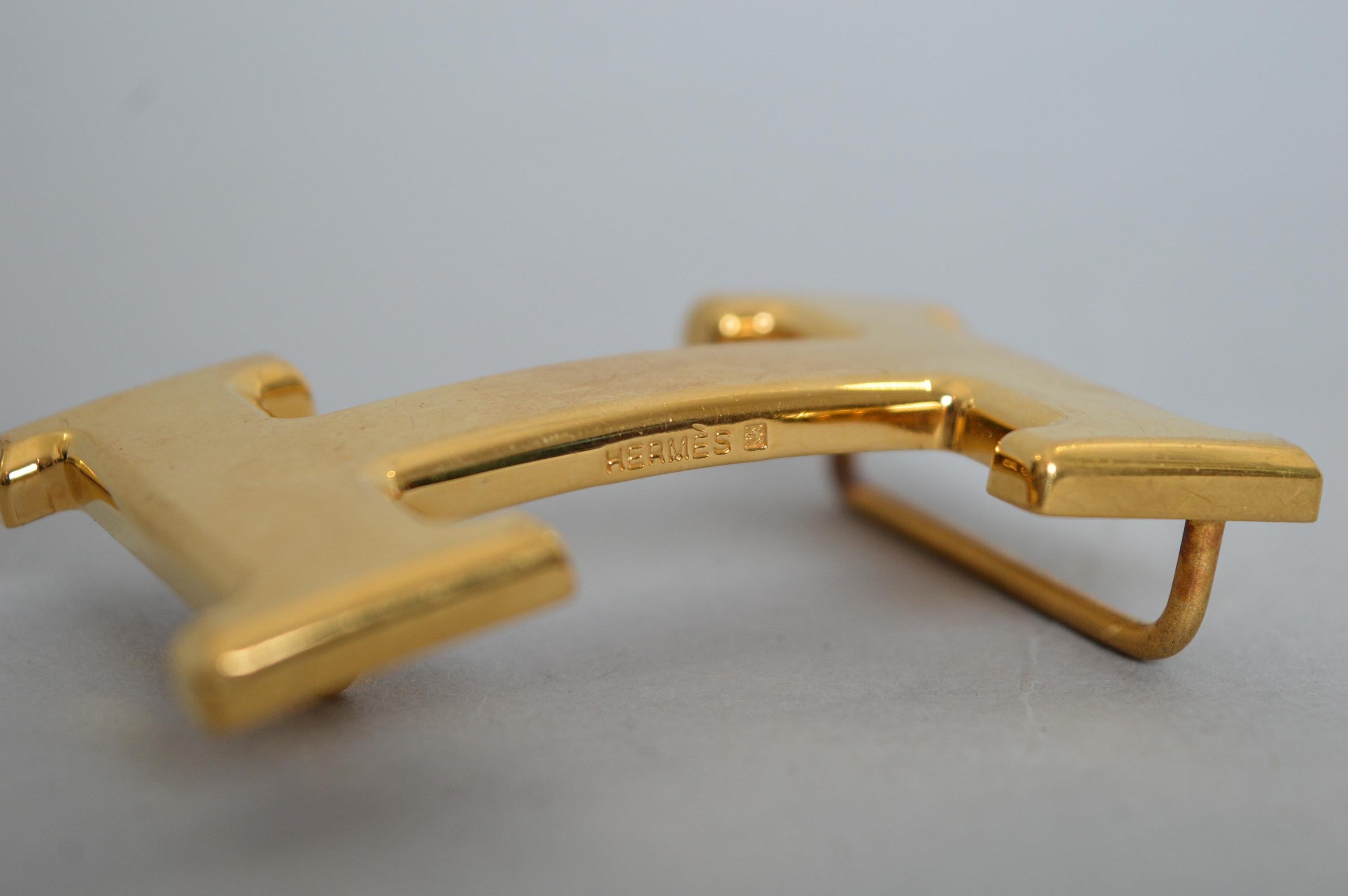 Classic Vintage HERMÈS Black Leather Gold H Buckle Waist belt For Sale 4